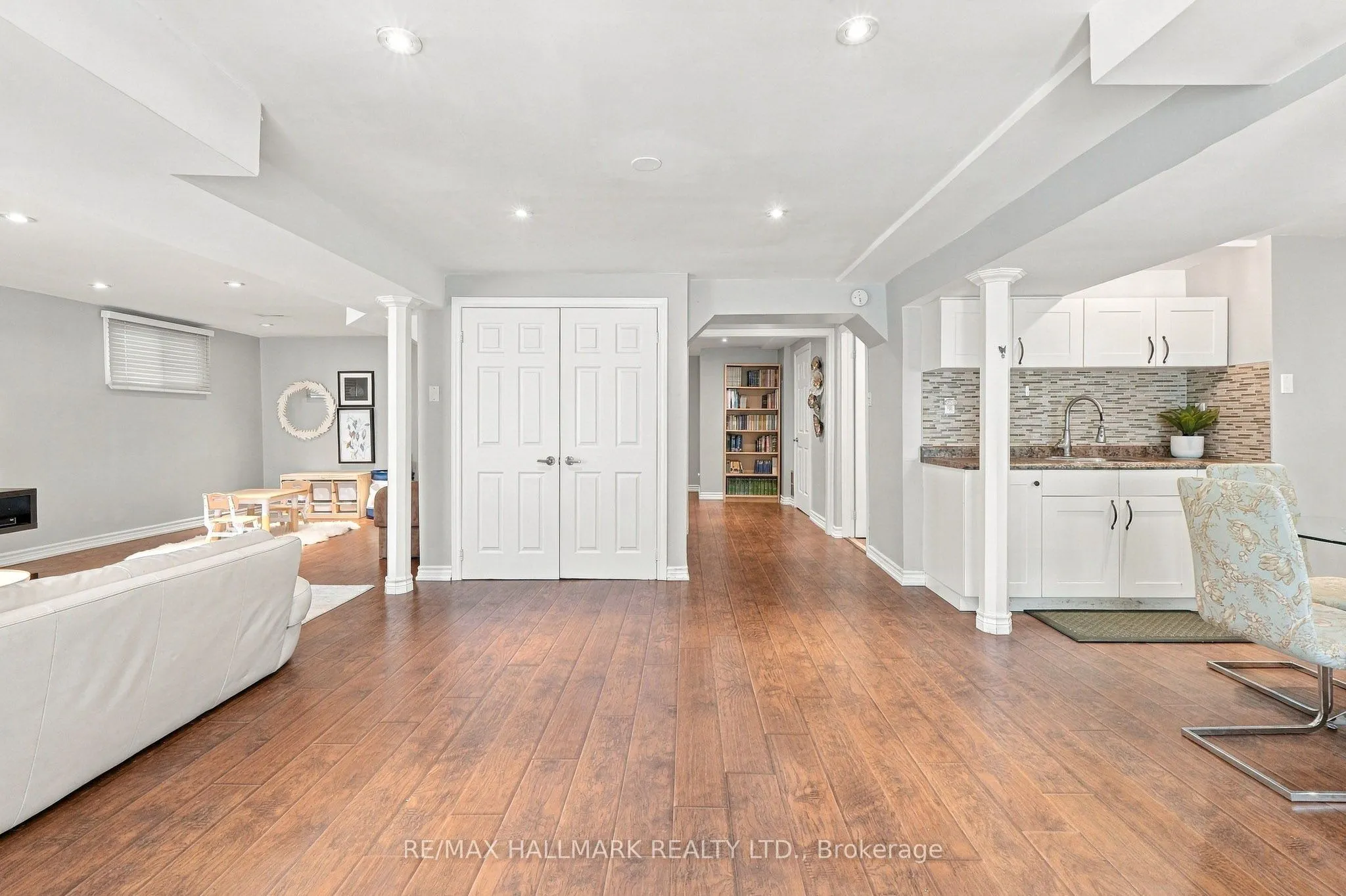 1246 Winterbourne Drive