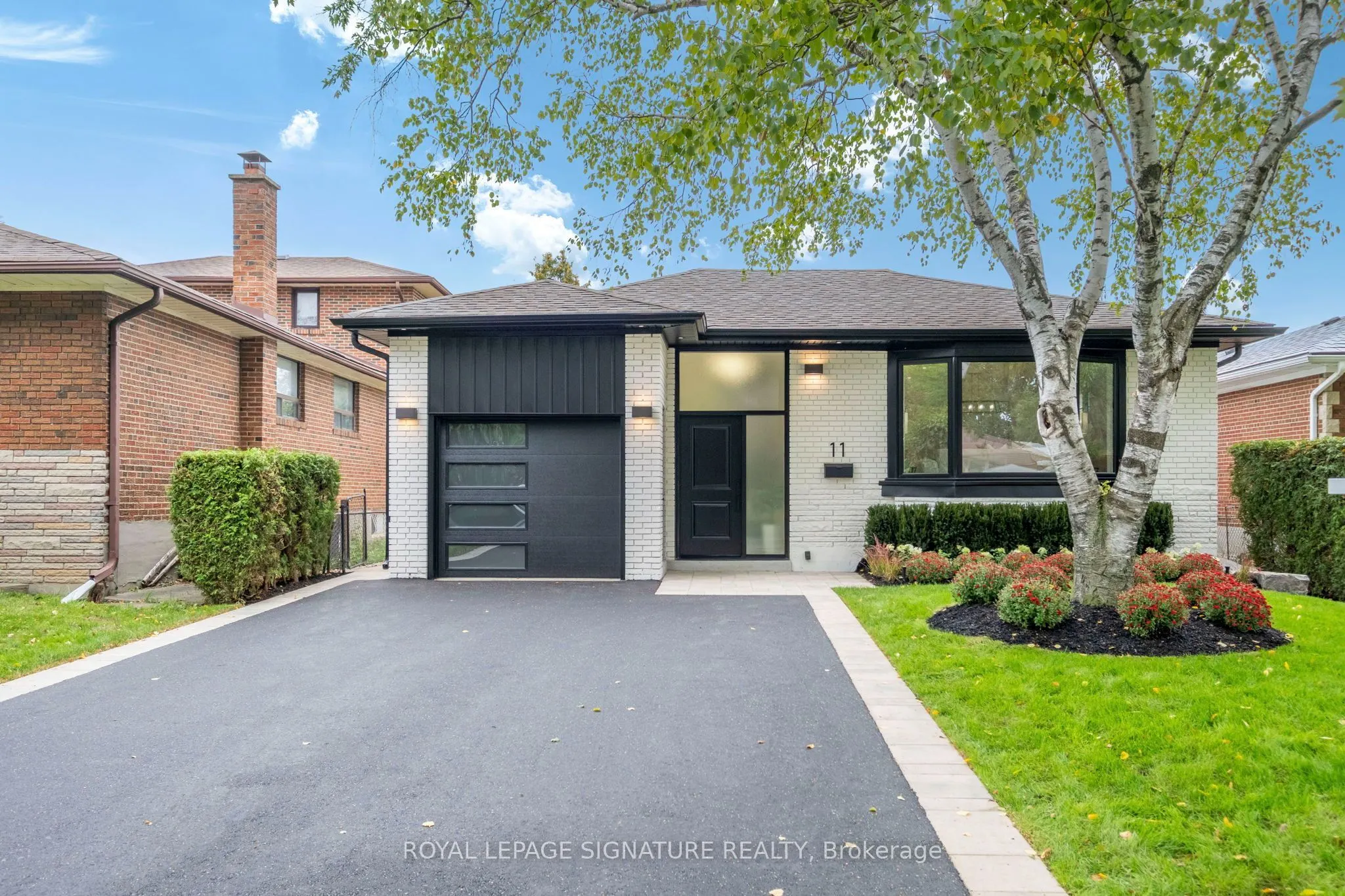 11 Brook Tree Crescent