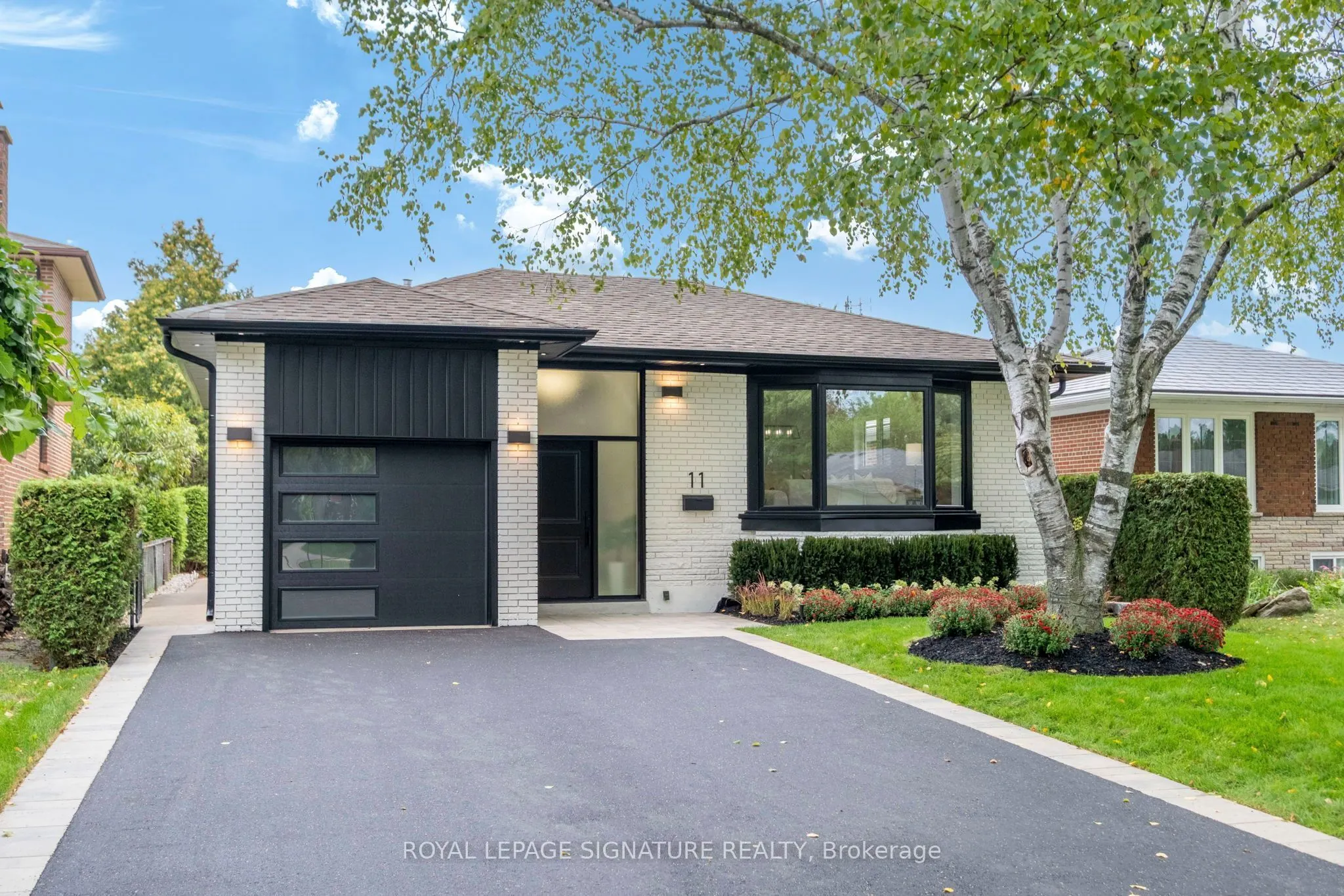 11 Brook Tree Crescent