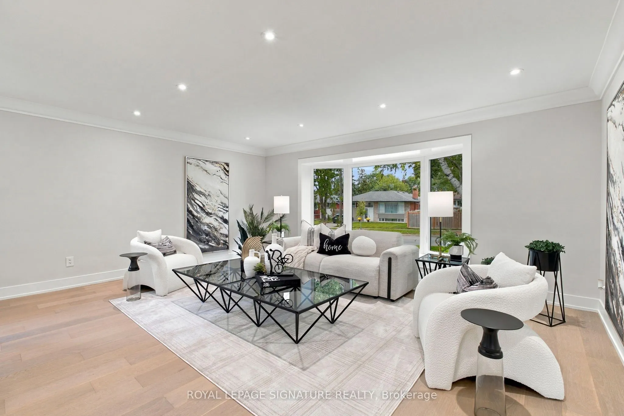11 Brook Tree Crescent