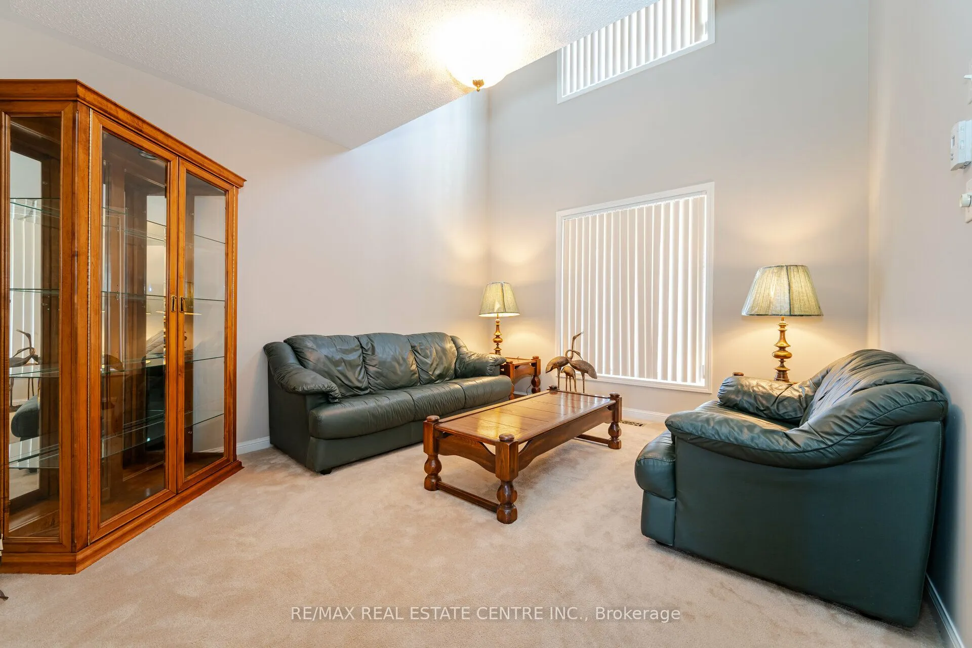 15 Mendoza Drive #Upper