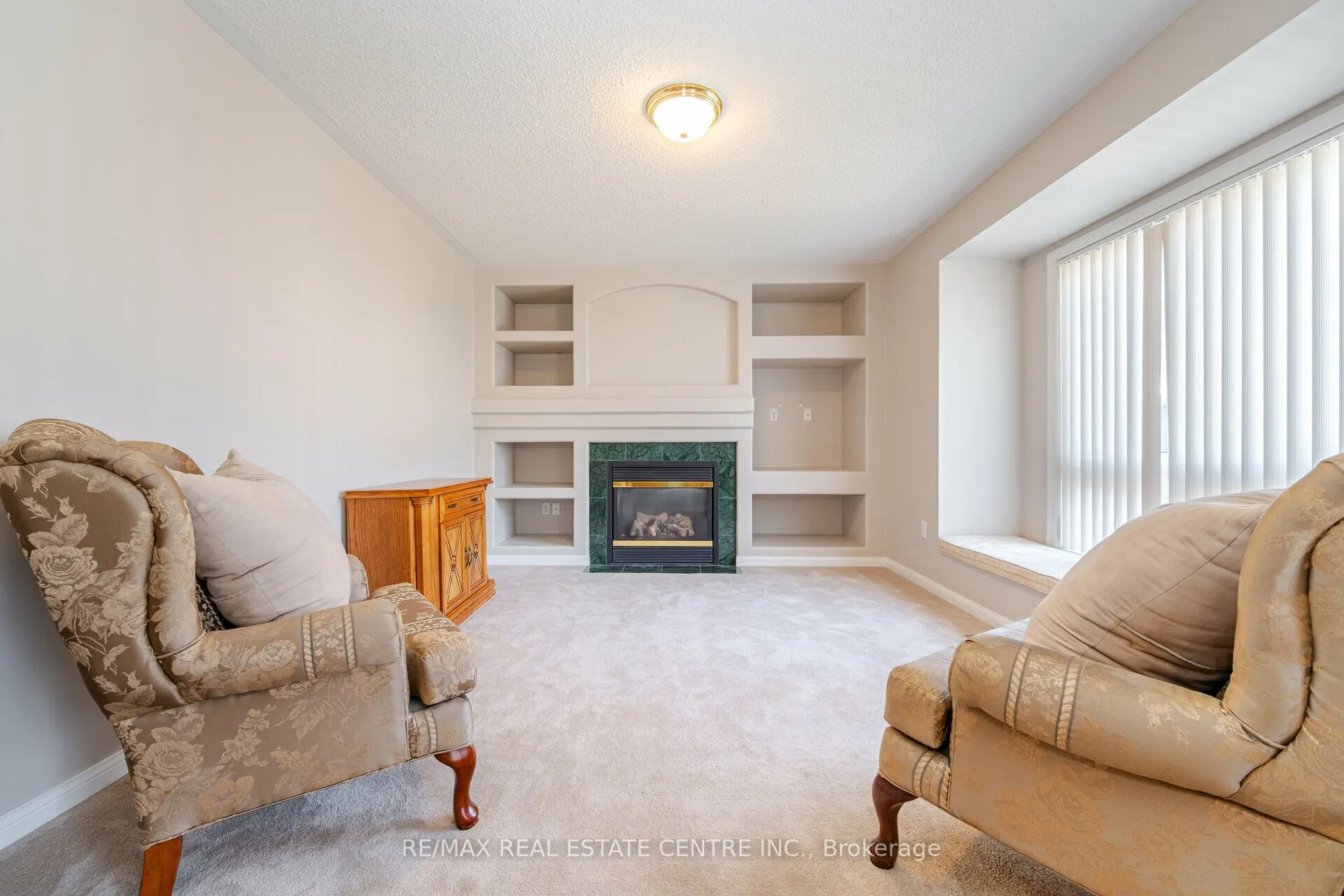 15 Mendoza Drive #Upper