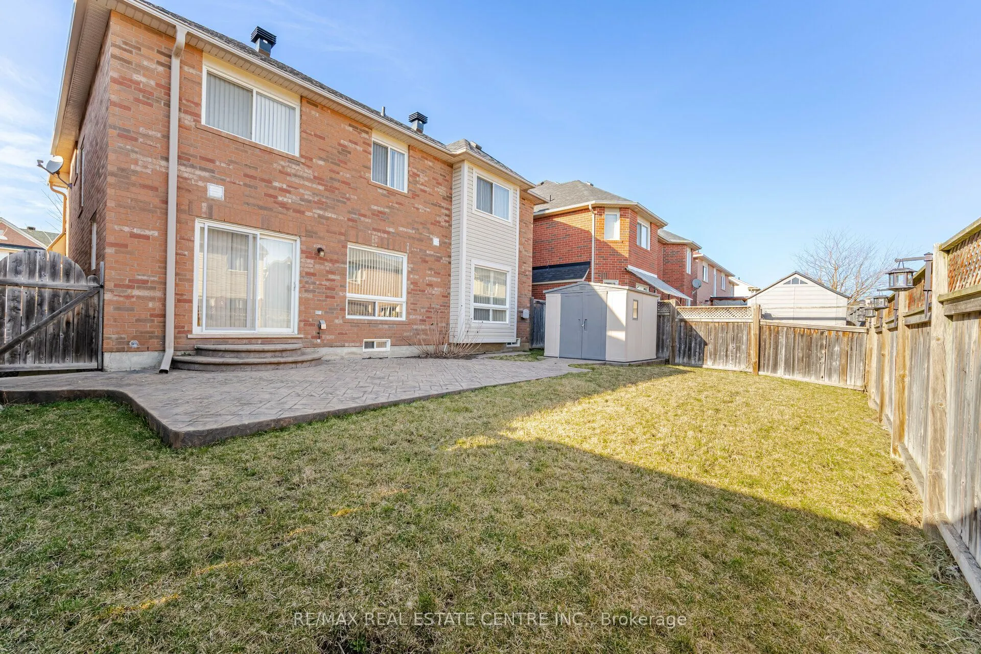 15 Mendoza Drive #Upper