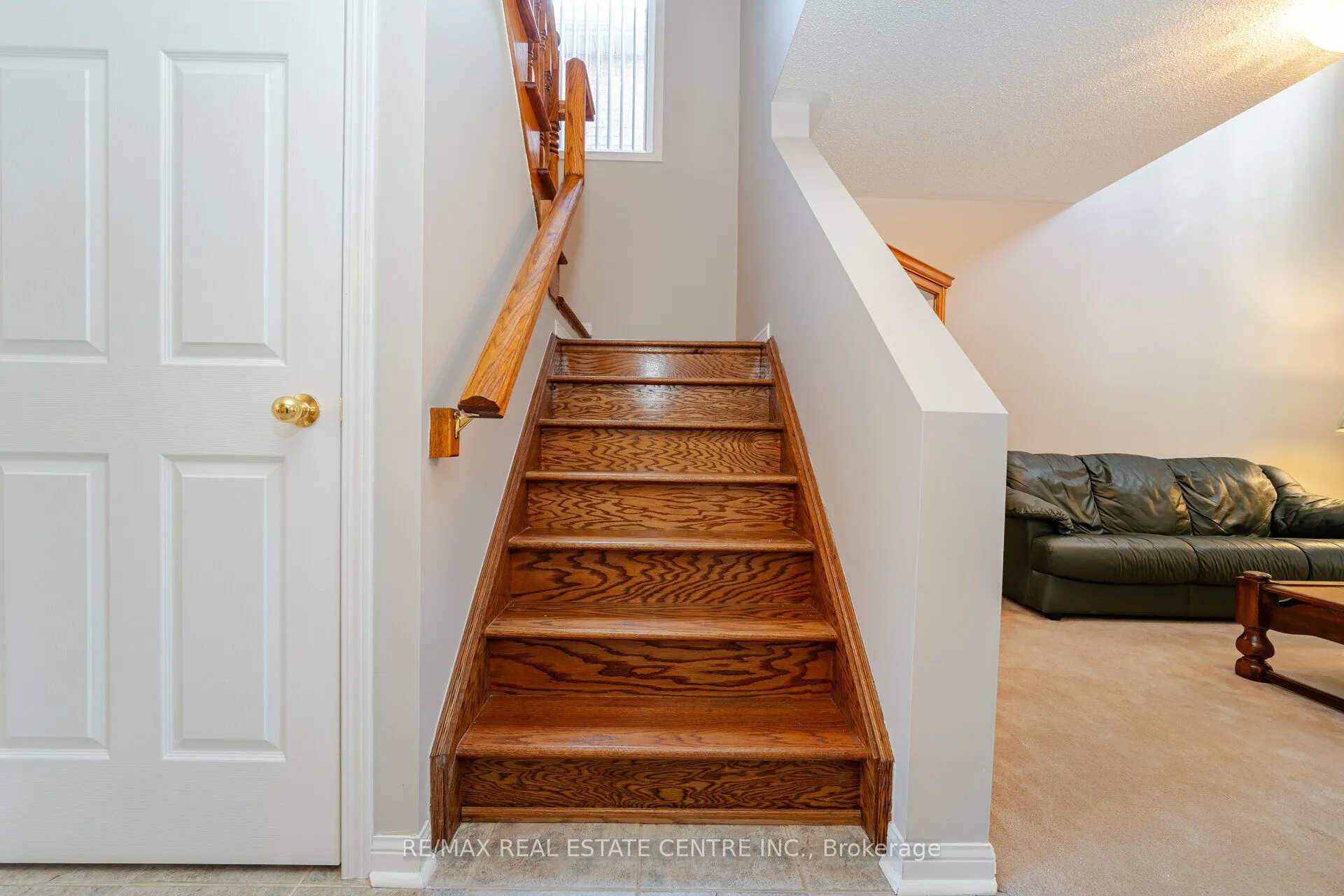 15 Mendoza Drive #Upper