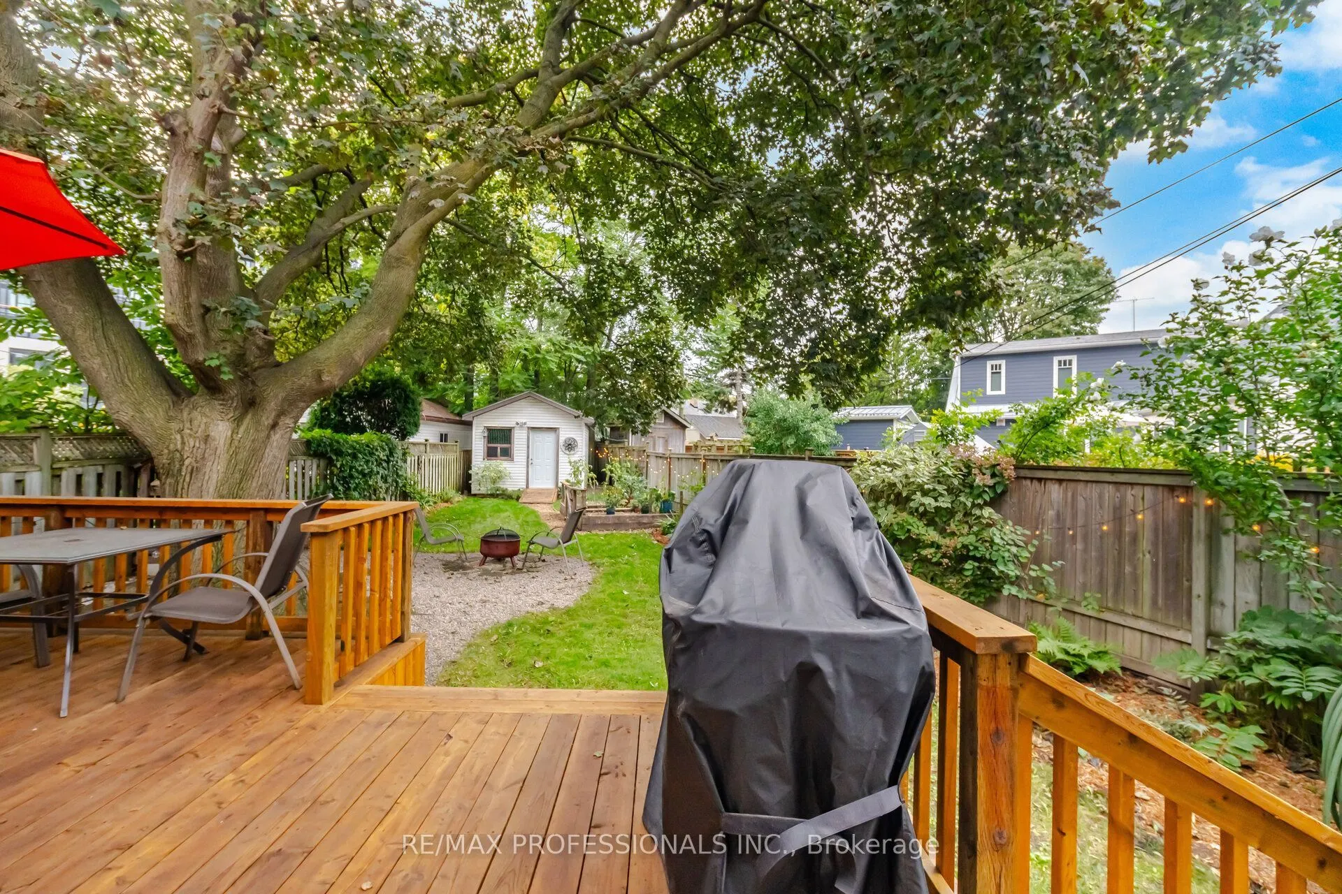 8 Smith Crescent