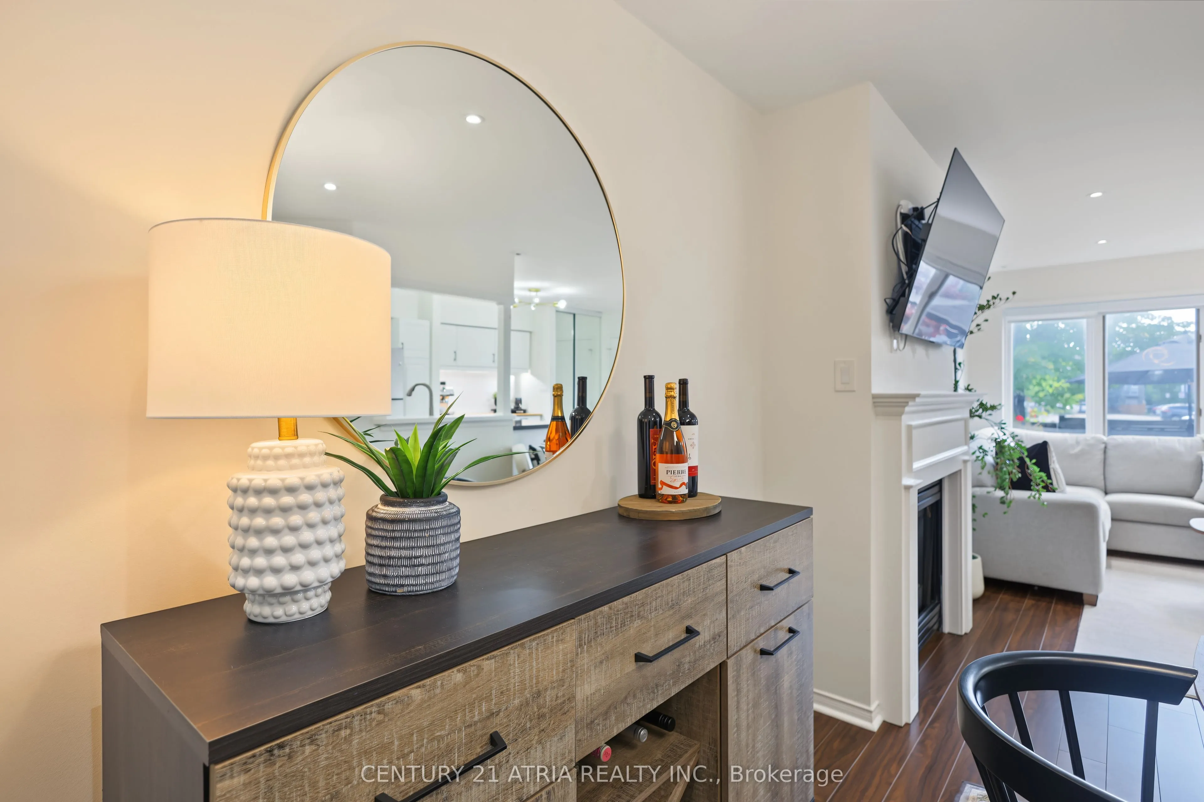 1241 Parkwest Place #5