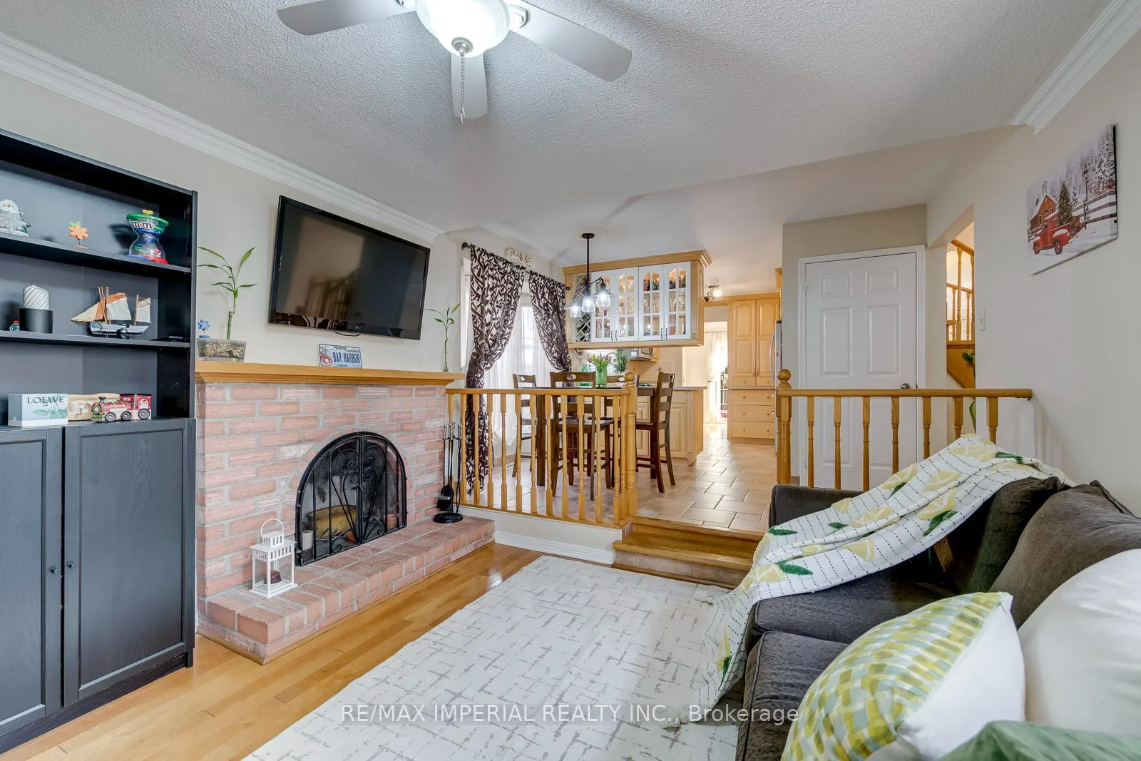 301 Kingsbridge Garden Circle