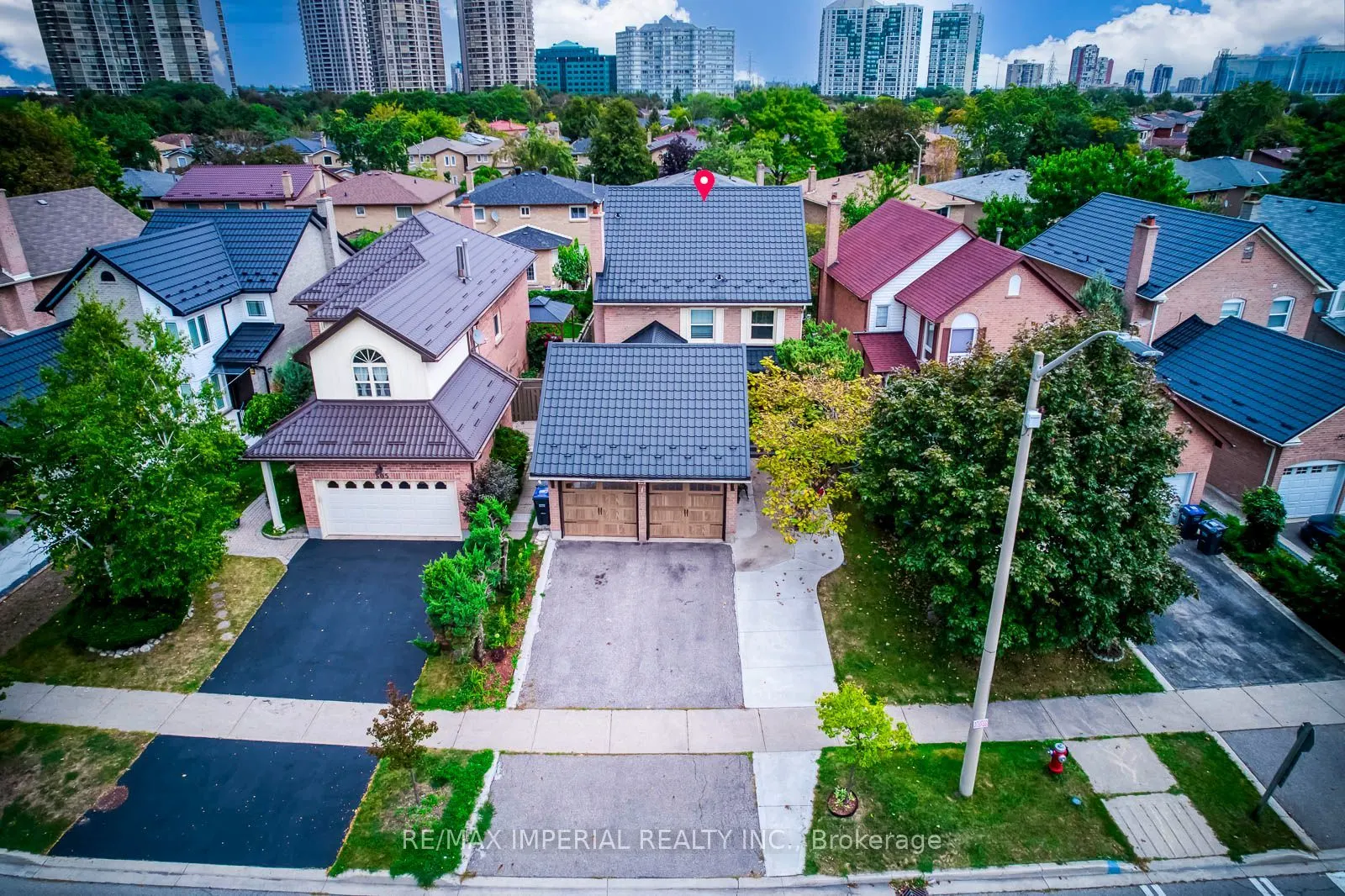 301 Kingsbridge Garden Circle