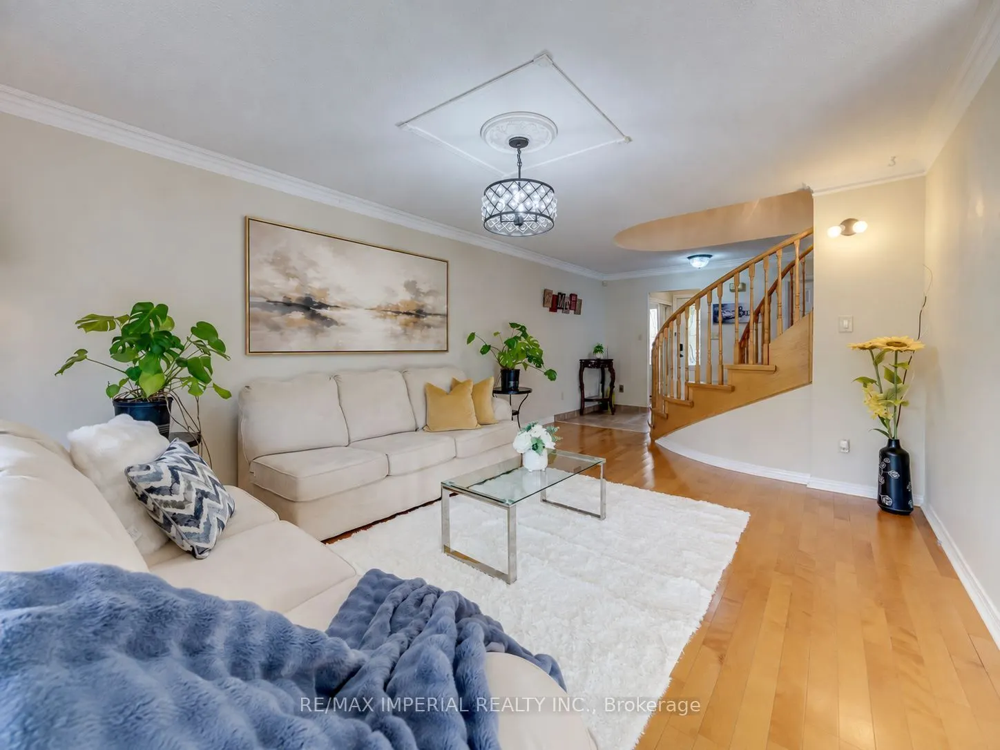301 Kingsbridge Garden Circle