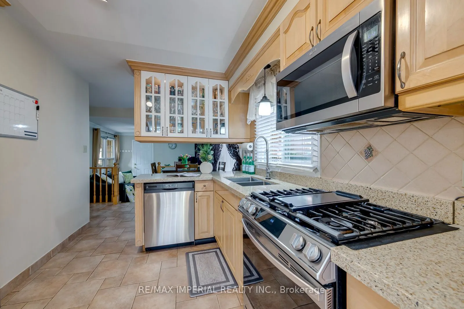 301 Kingsbridge Garden Circle