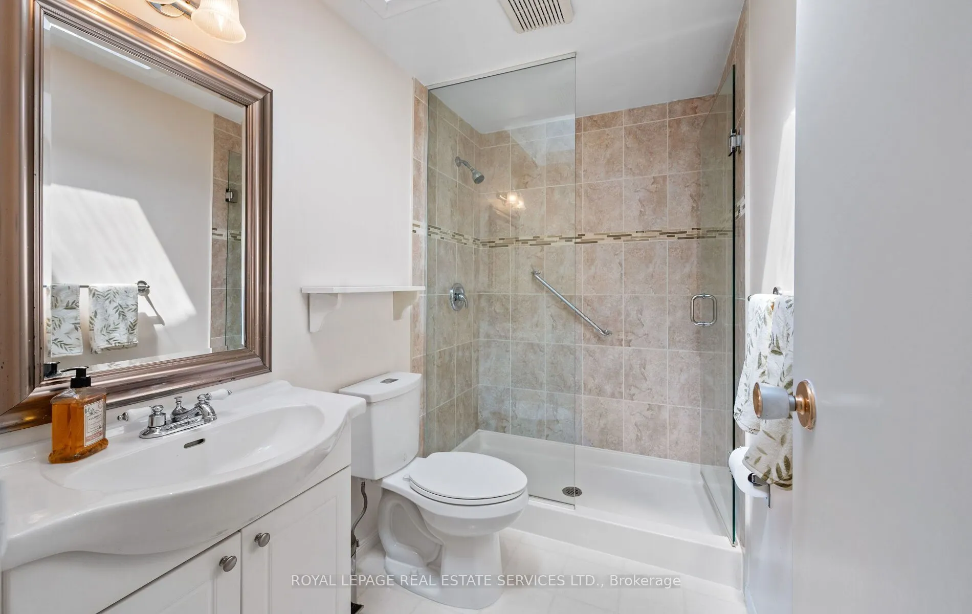 20 Glengrove Court