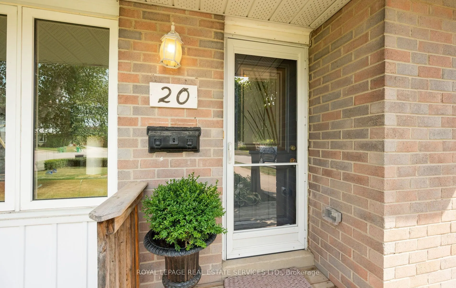 20 Glengrove Court