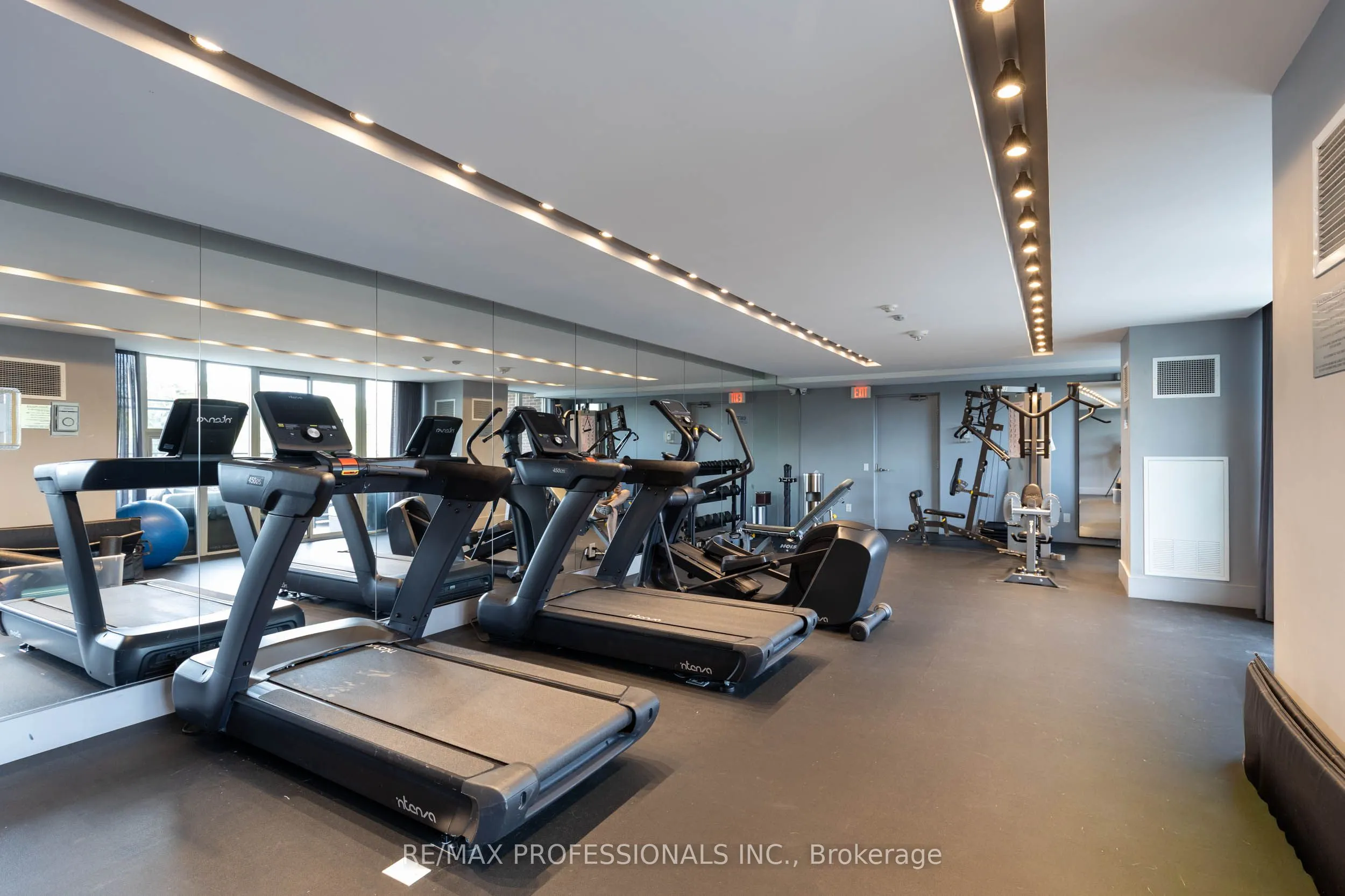 1638 Bloor Street W #410
