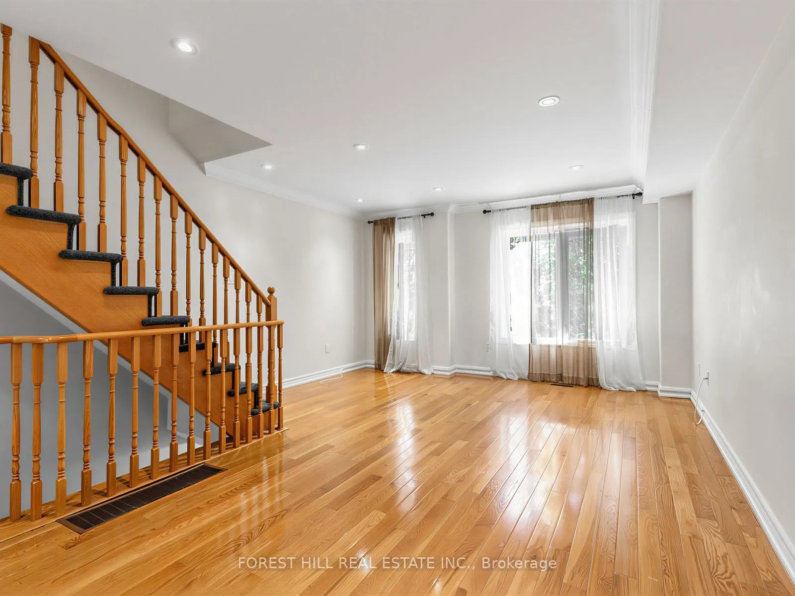 37 Birdstone Crescent #69