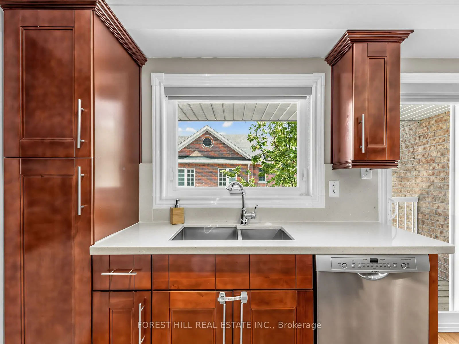 37 Birdstone Crescent #69
