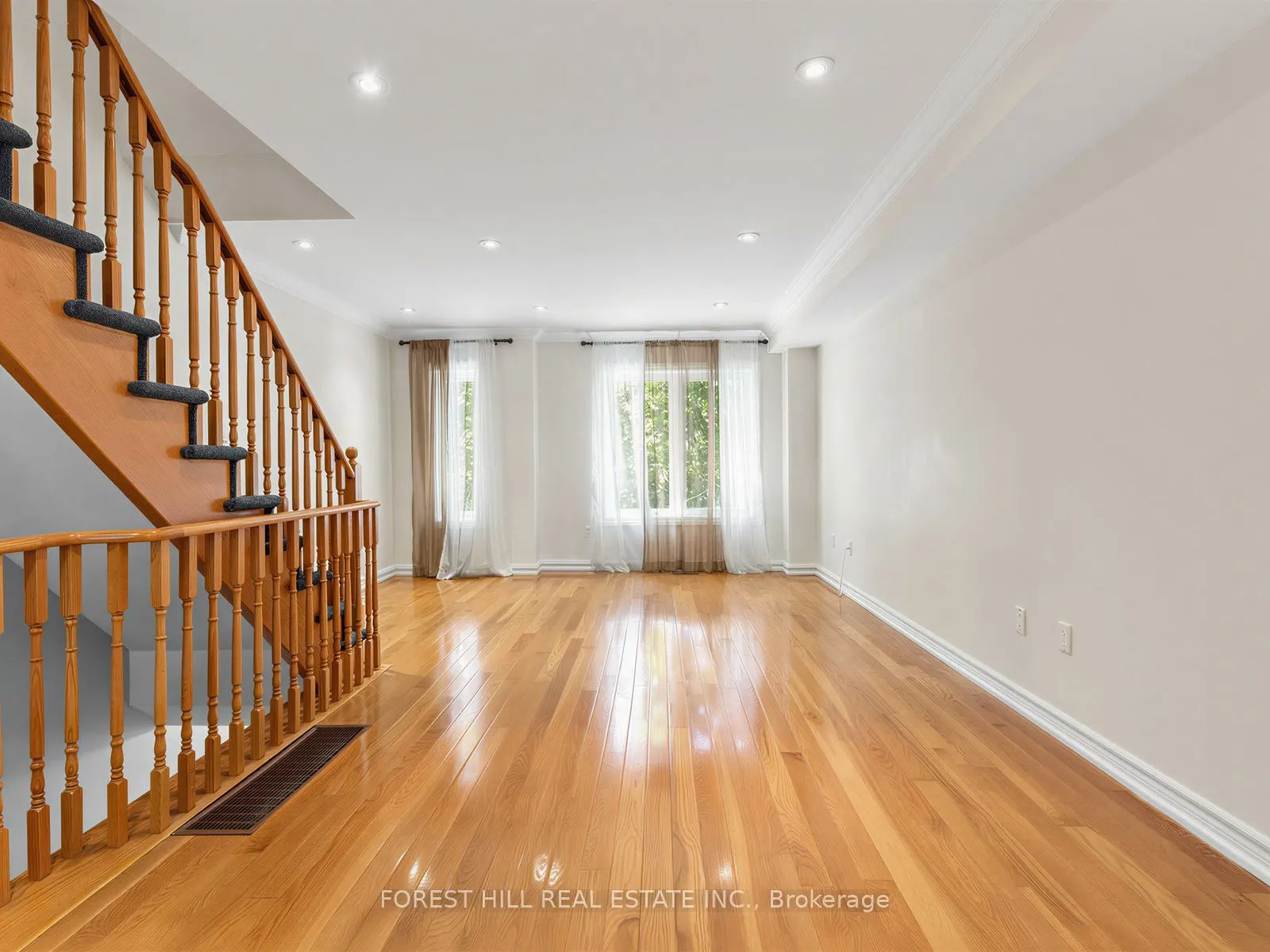 37 Birdstone Crescent #69