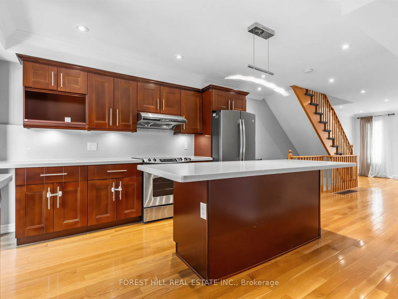37 Birdstone Crescent #69