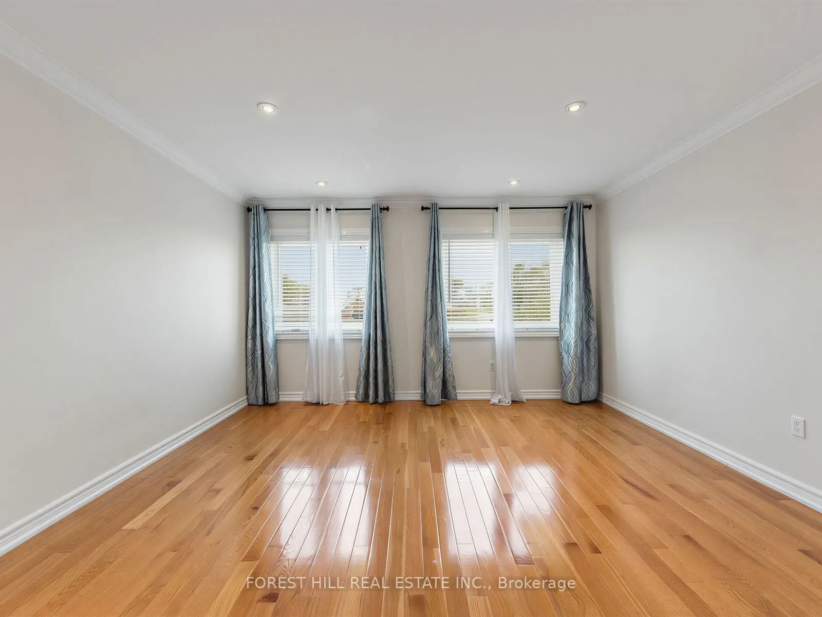 37 Birdstone Crescent #69