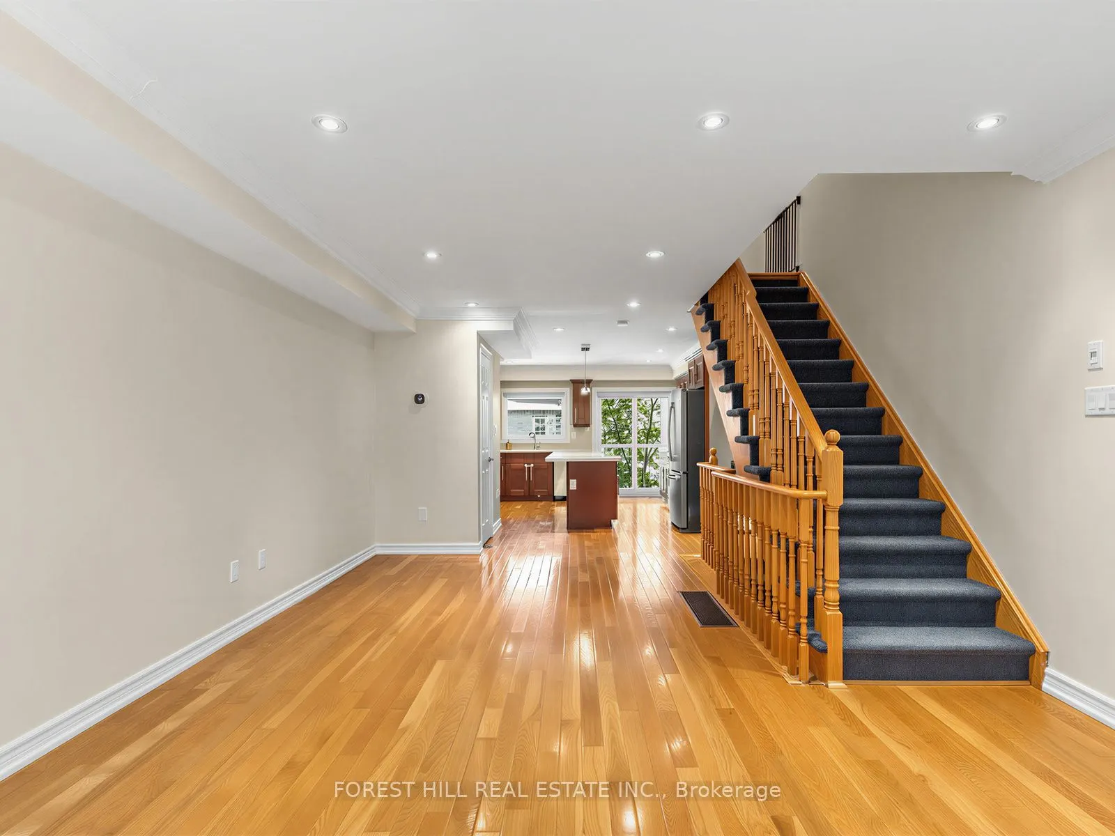 37 Birdstone Crescent #69