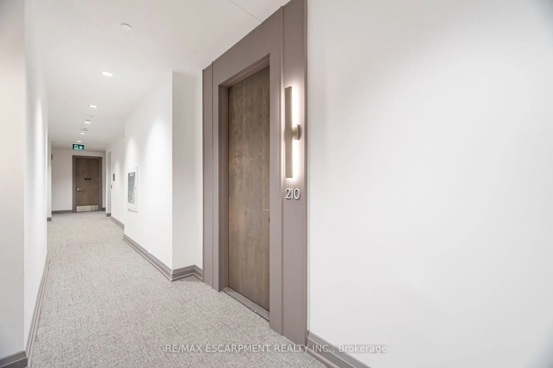42 Mill Street #210