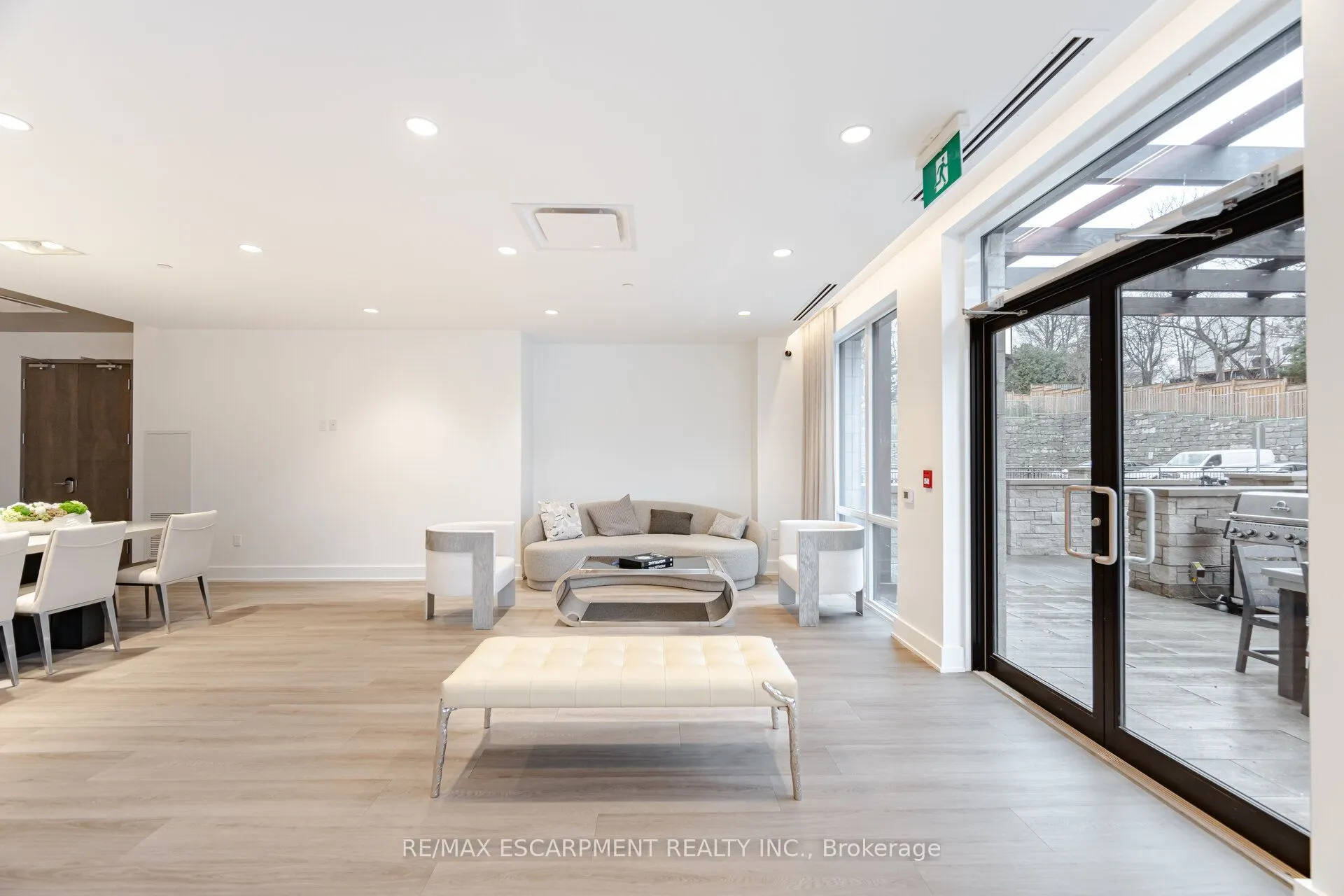 42 Mill Street #210