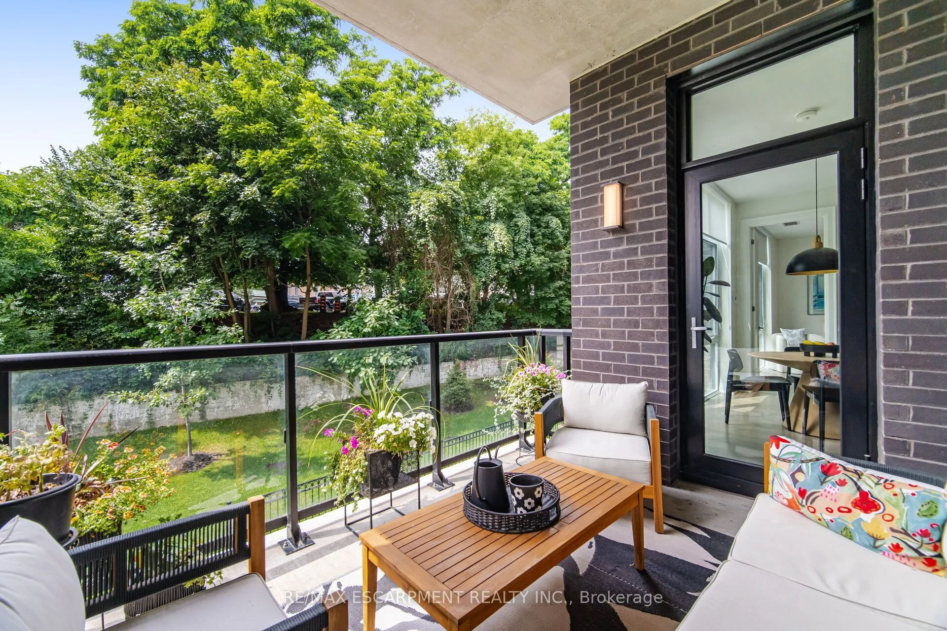 42 Mill Street #210
