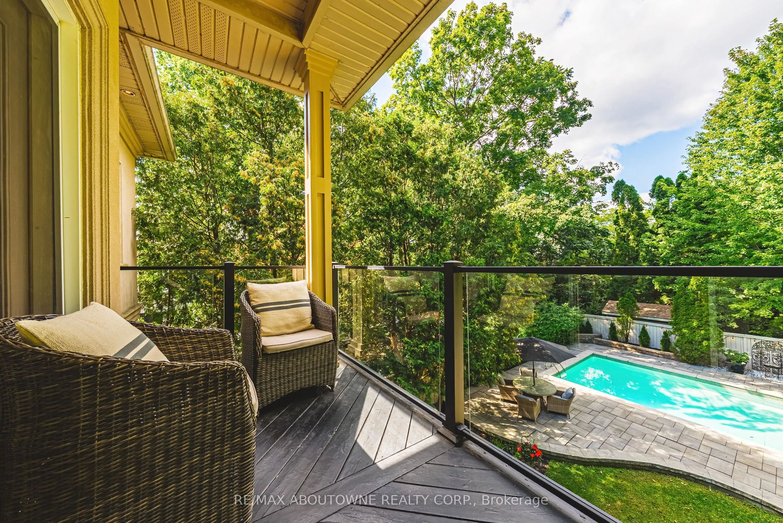 3021 Woodland Park Drive