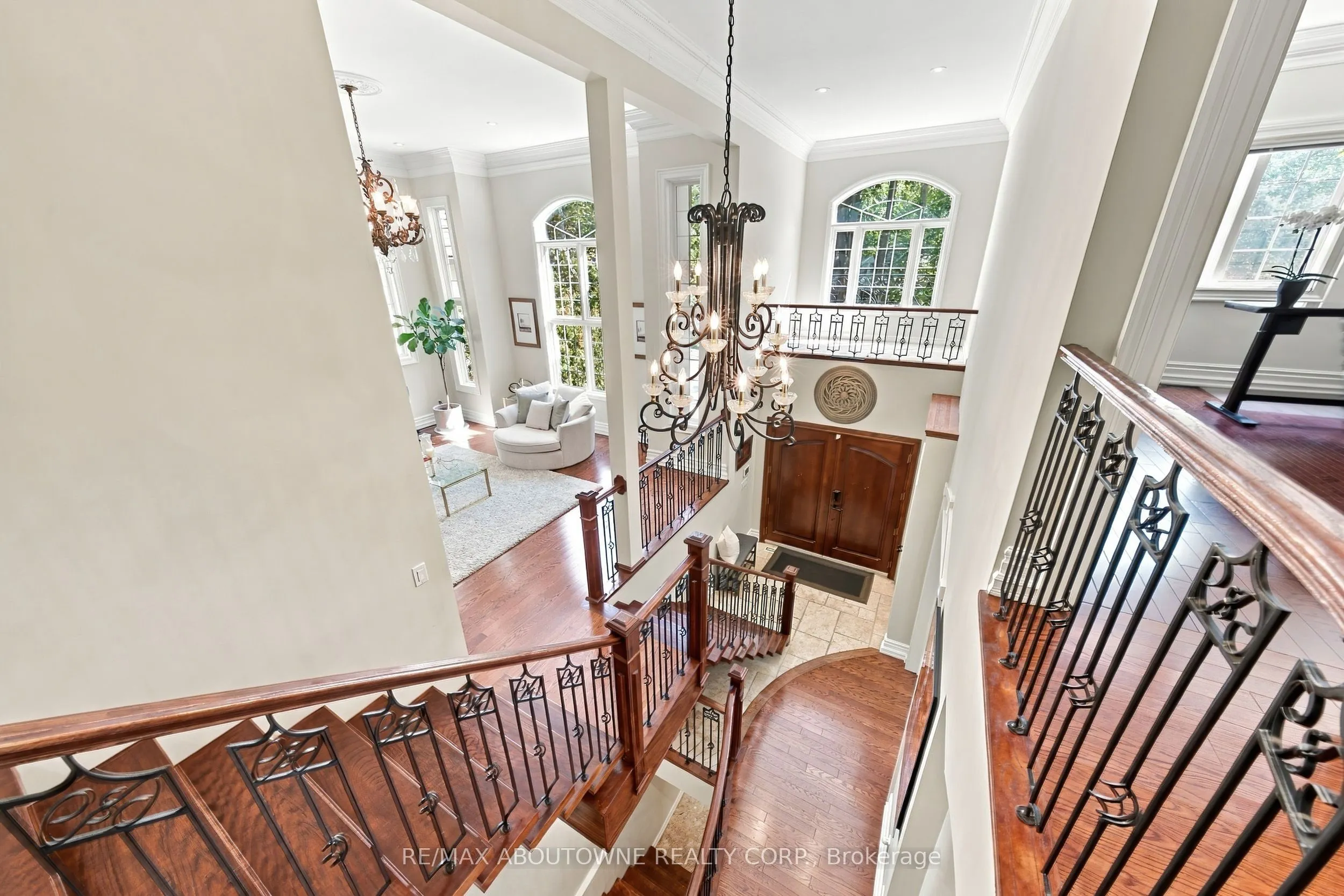 3021 Woodland Park Drive