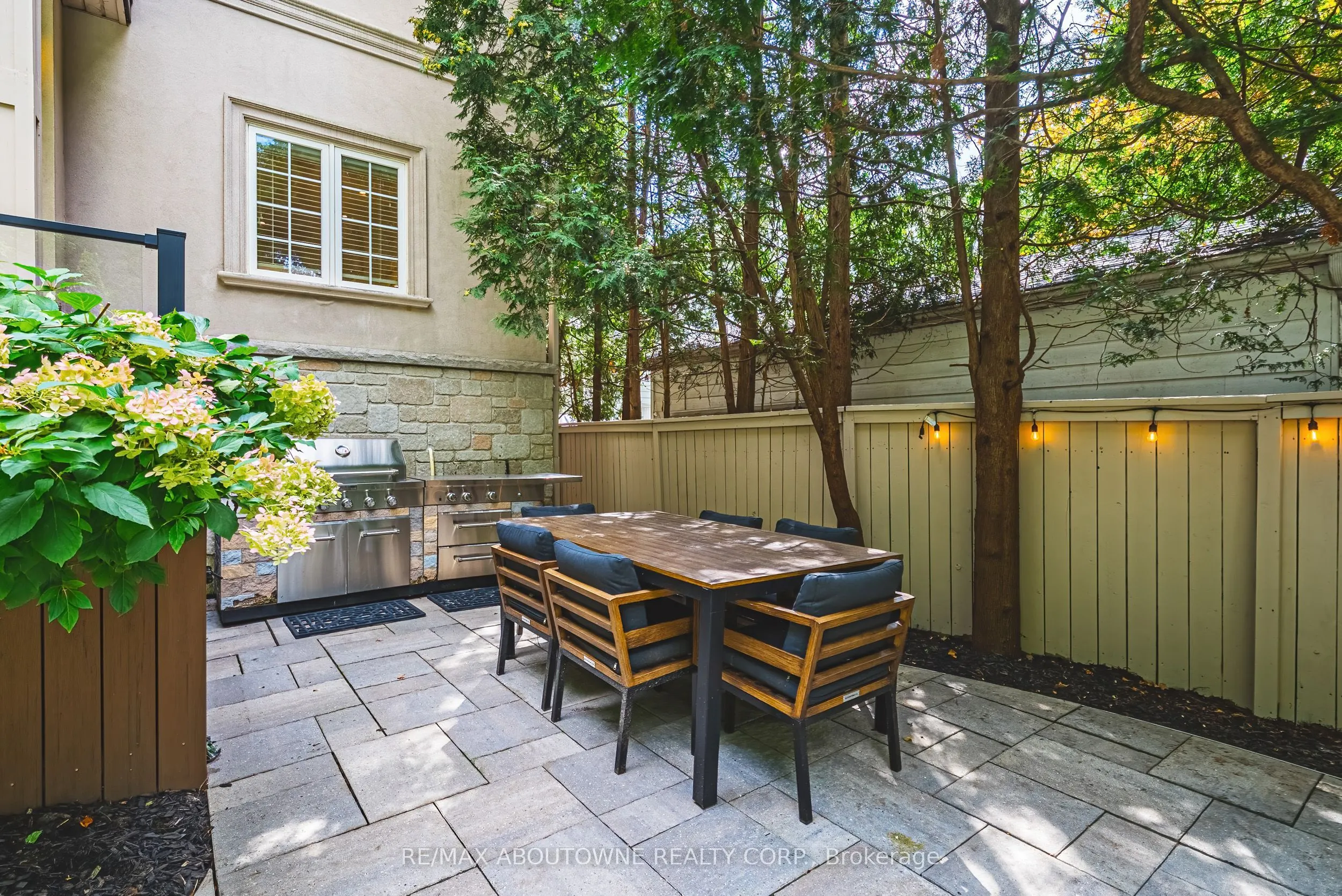 3021 Woodland Park Drive