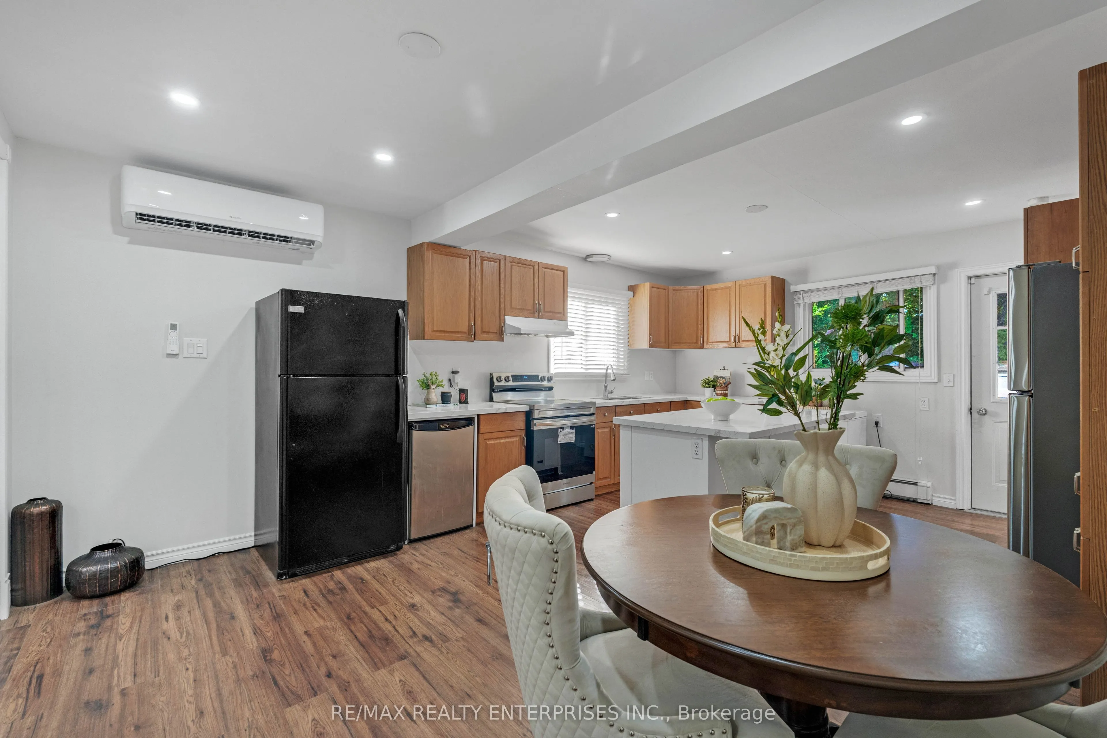 161 Angelene Street