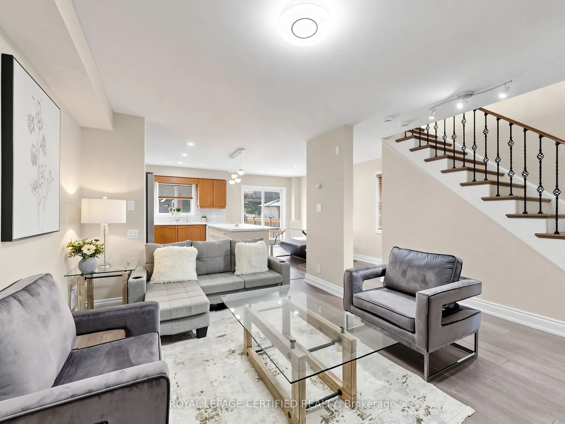 102 Grapevine Road