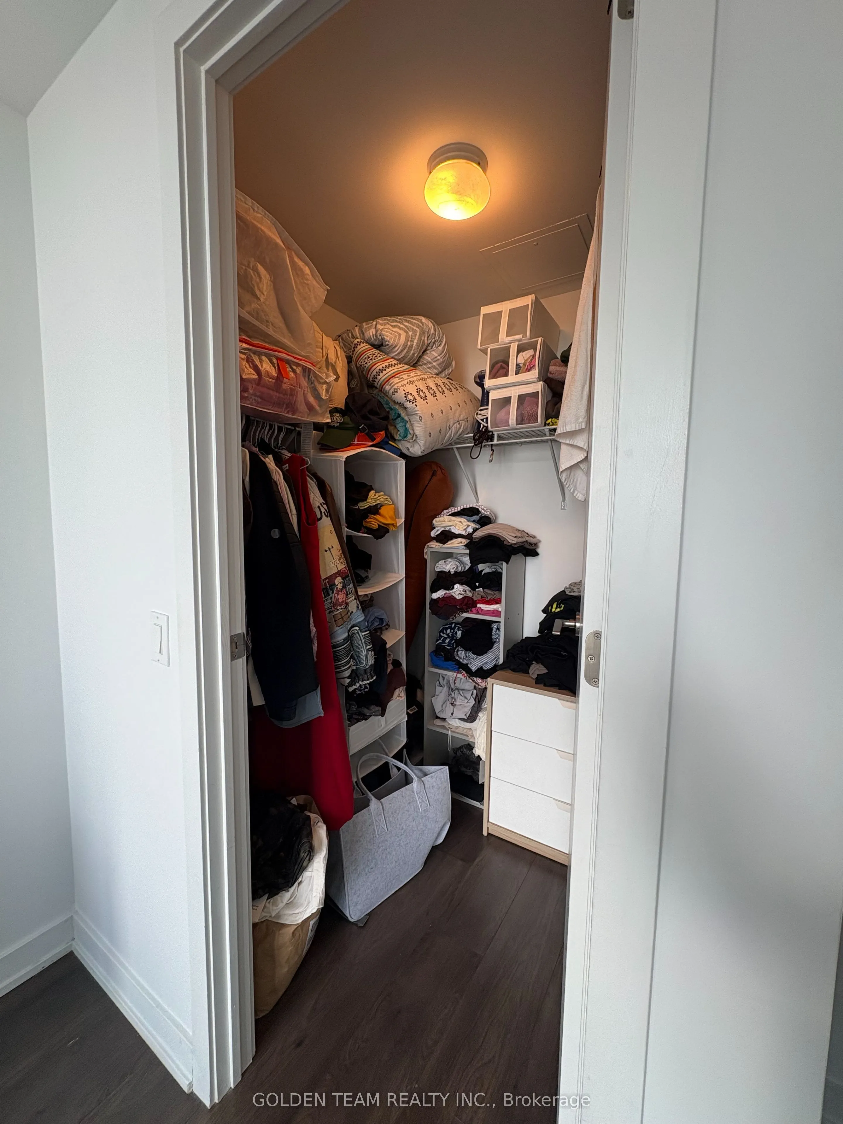 2200 Lake Shore Boulevard W #4003