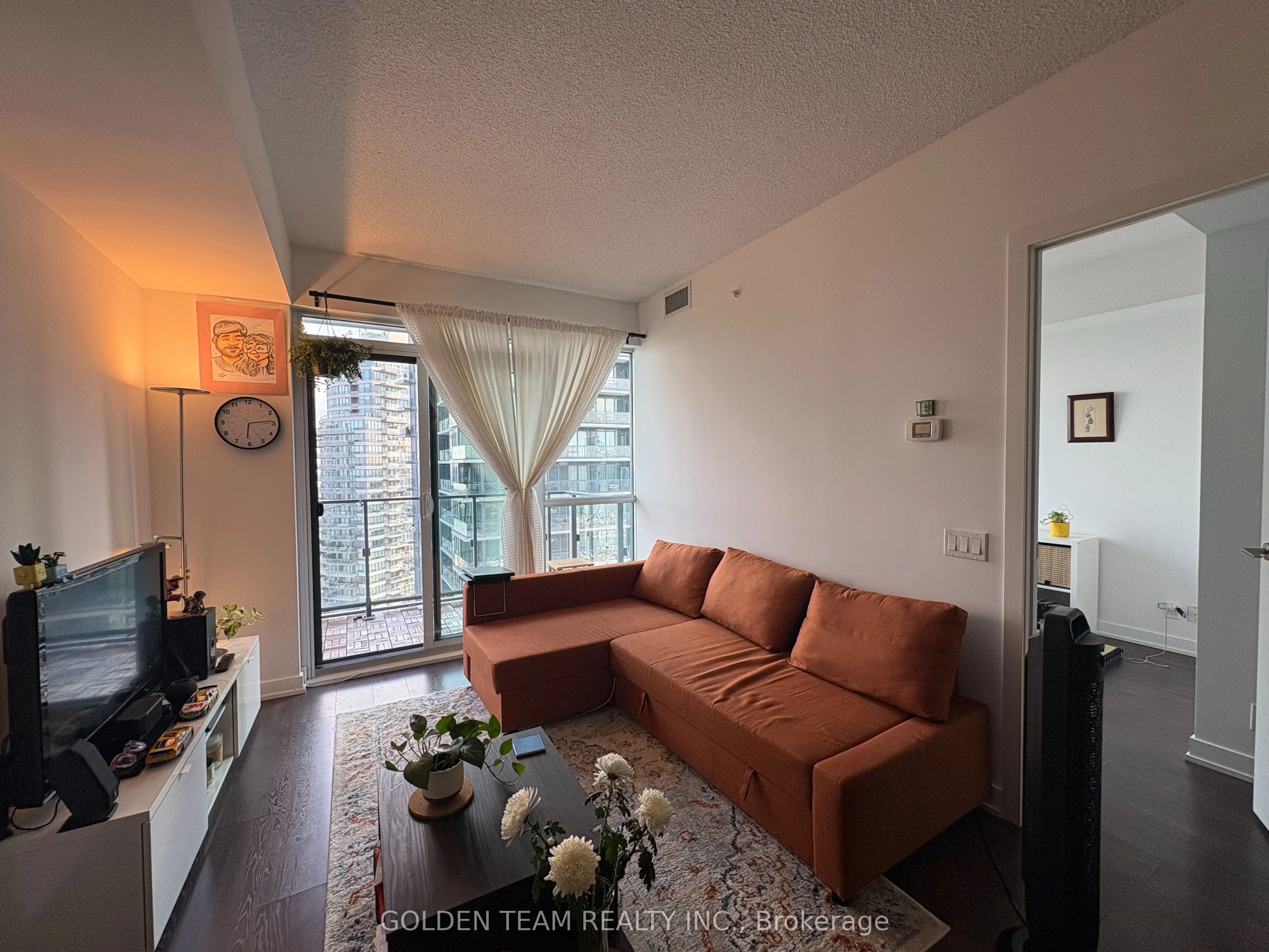 2200 Lake Shore Boulevard W #4003