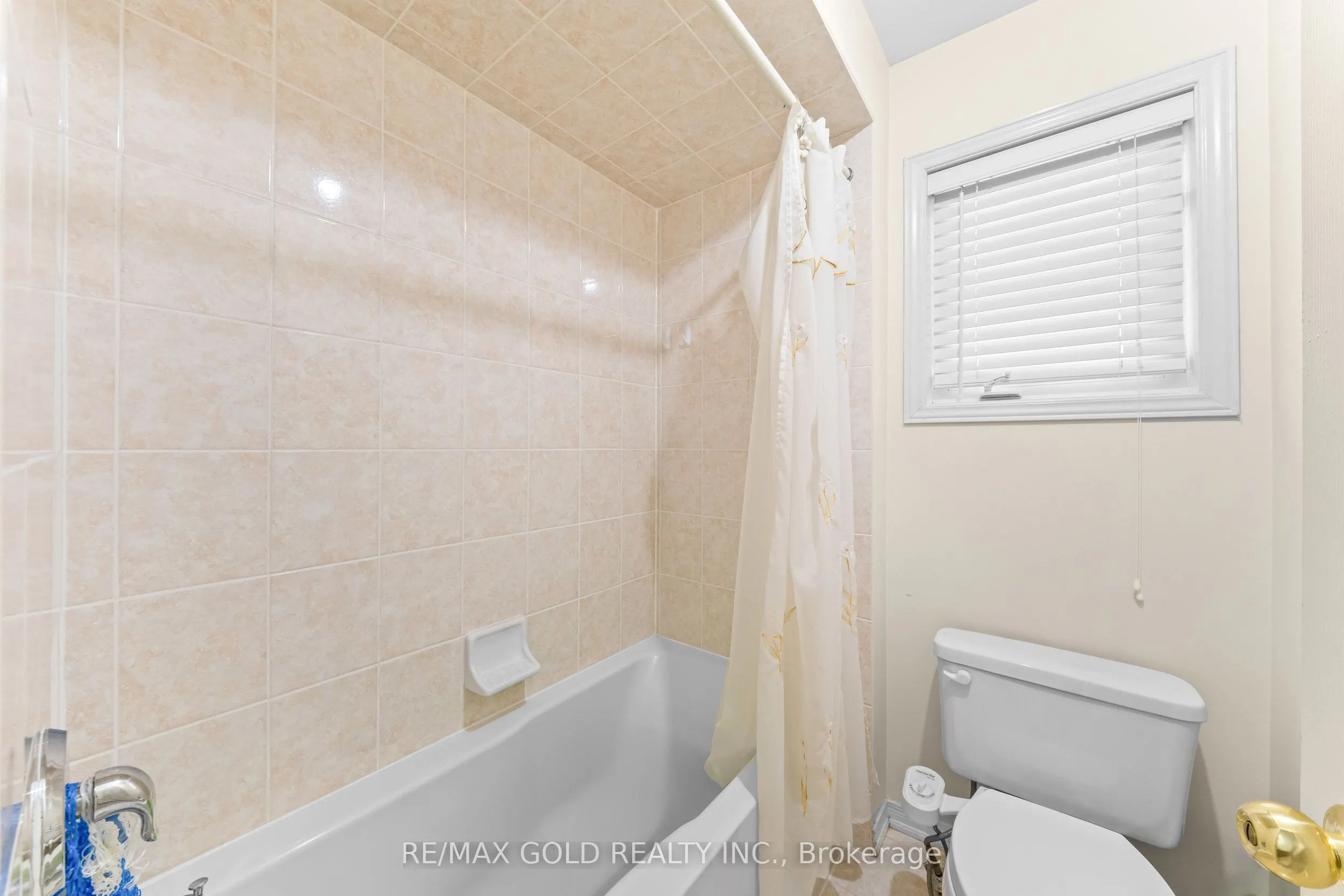 261 Mountainash Road