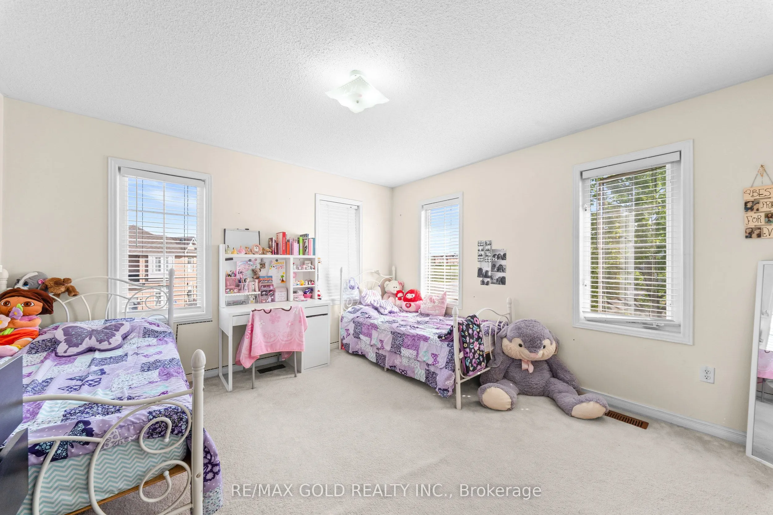261 Mountainash Road