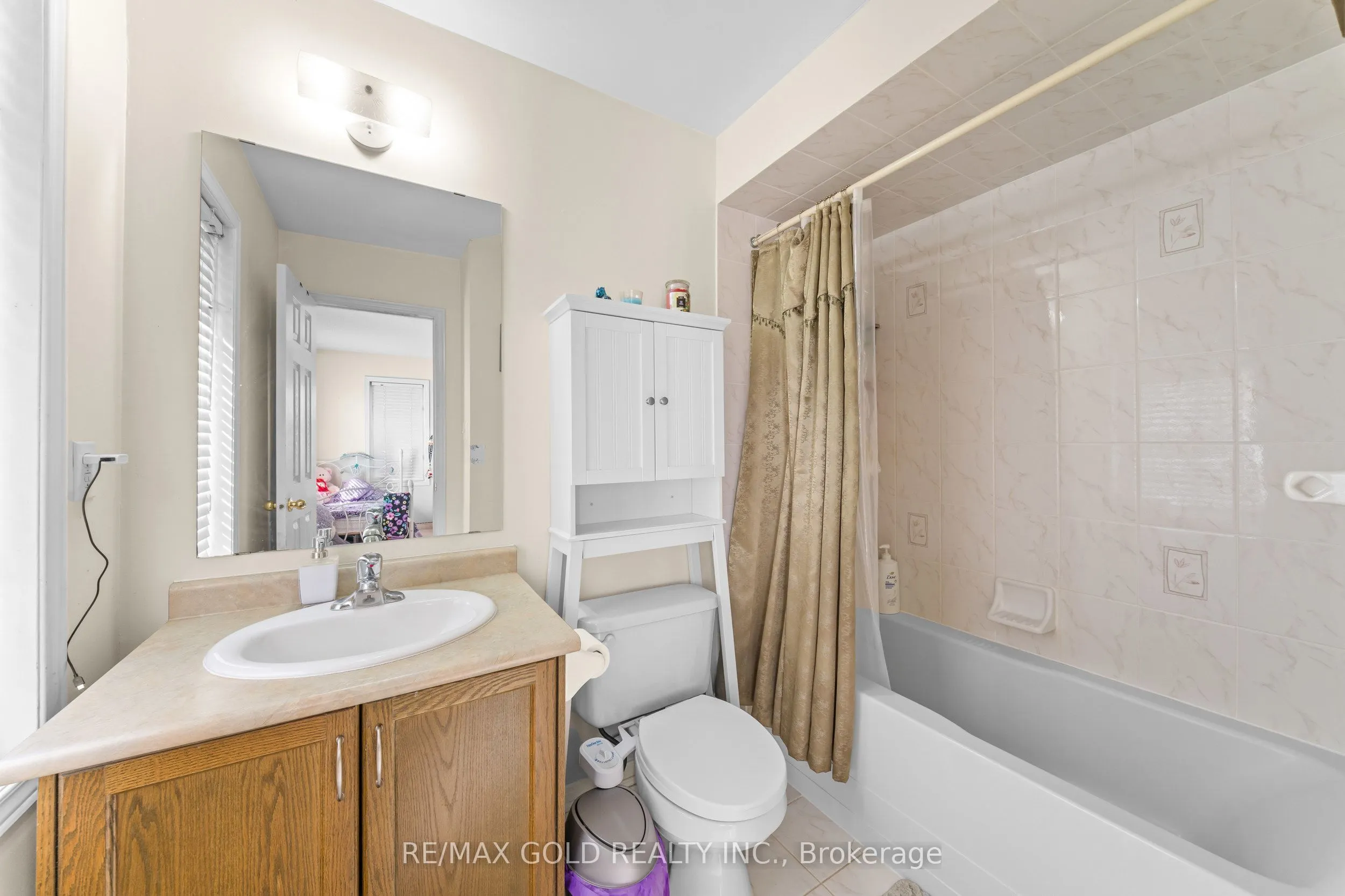261 Mountainash Road