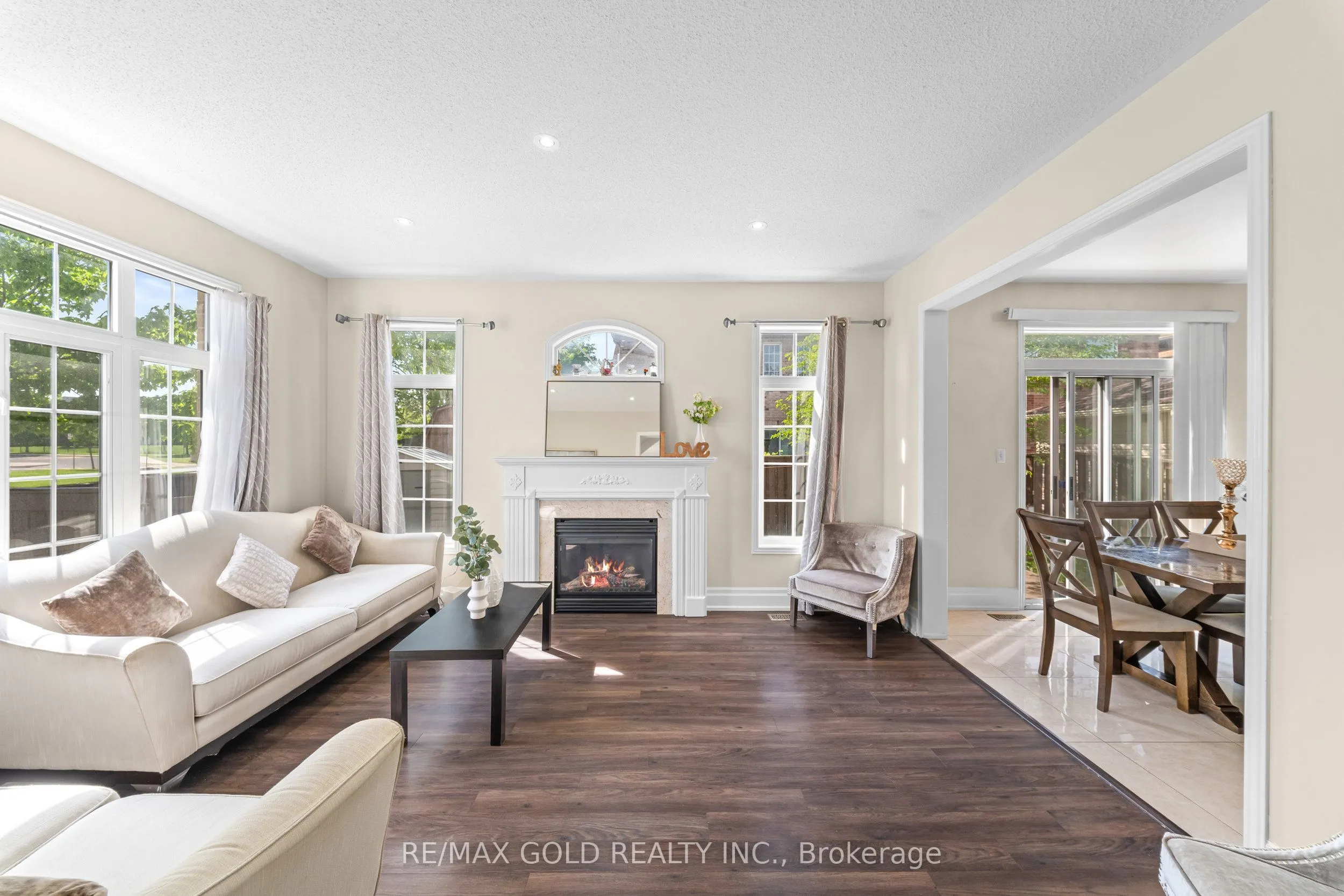 261 Mountainash Road