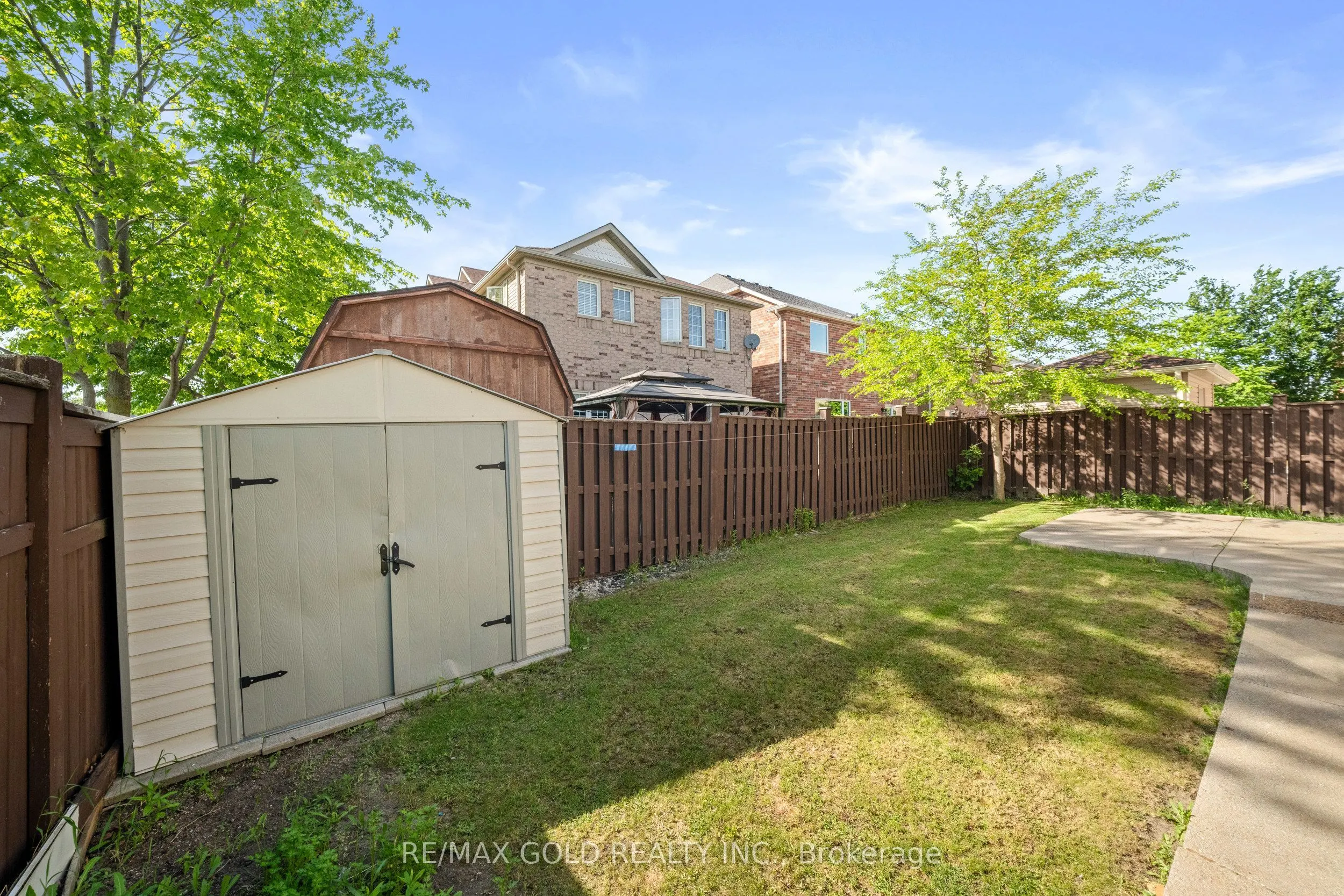 261 Mountainash Road