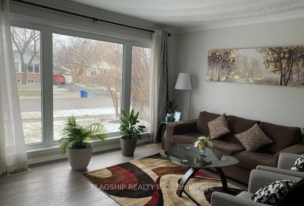 32 Norton Crescent