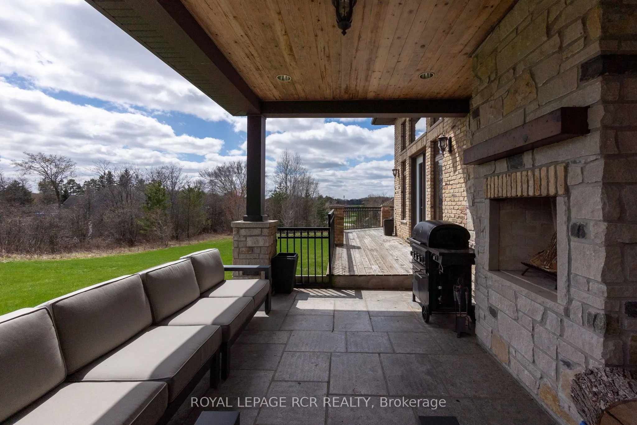 7 Proctor Avenue