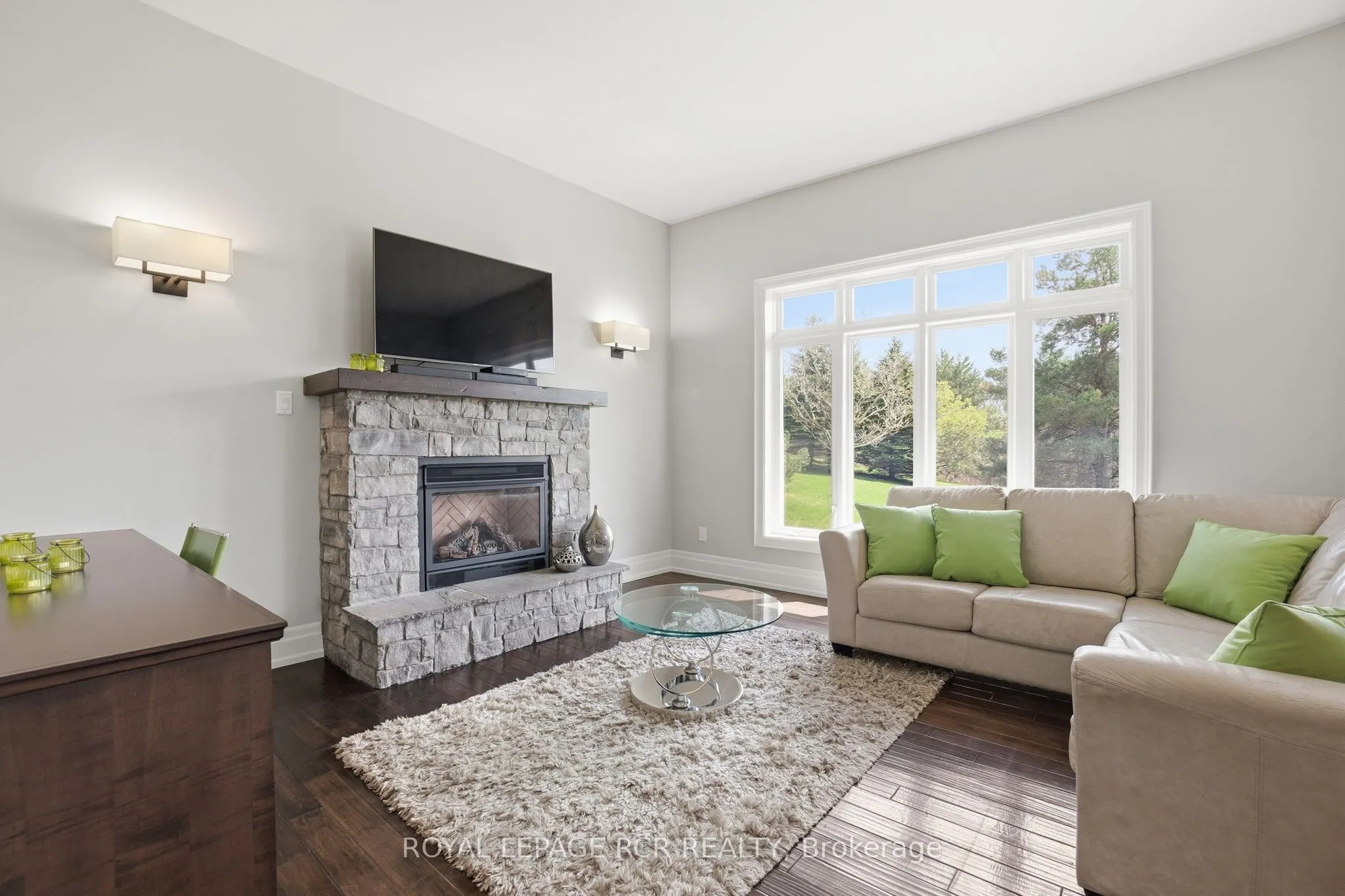 7 Proctor Avenue