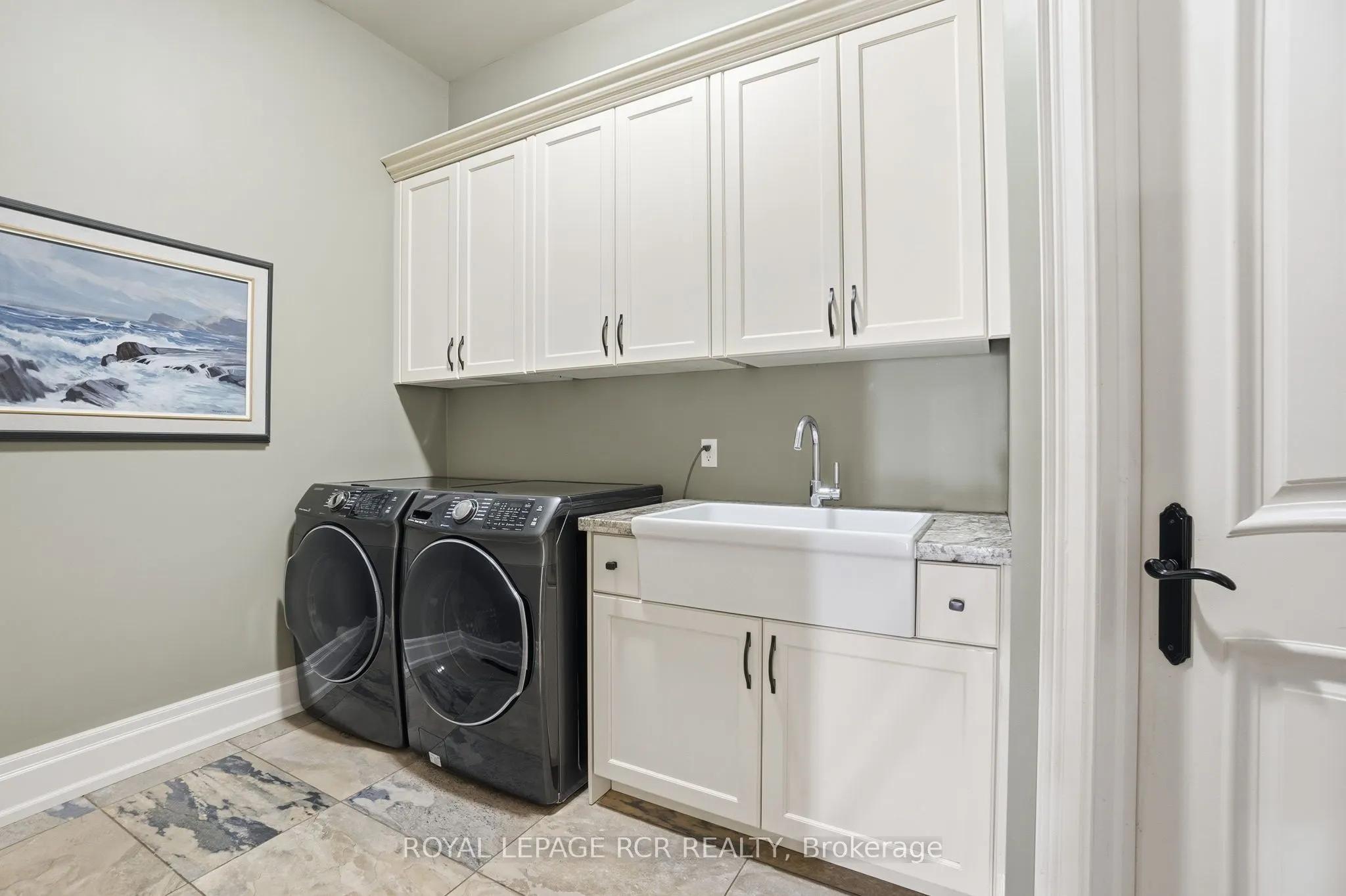 7 Proctor Avenue