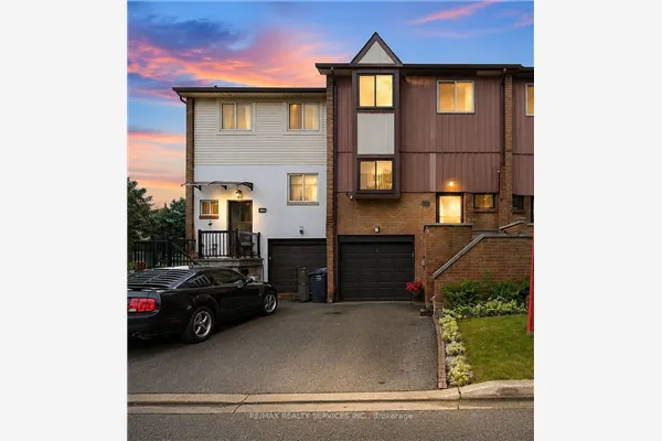 68 Baronwood Court