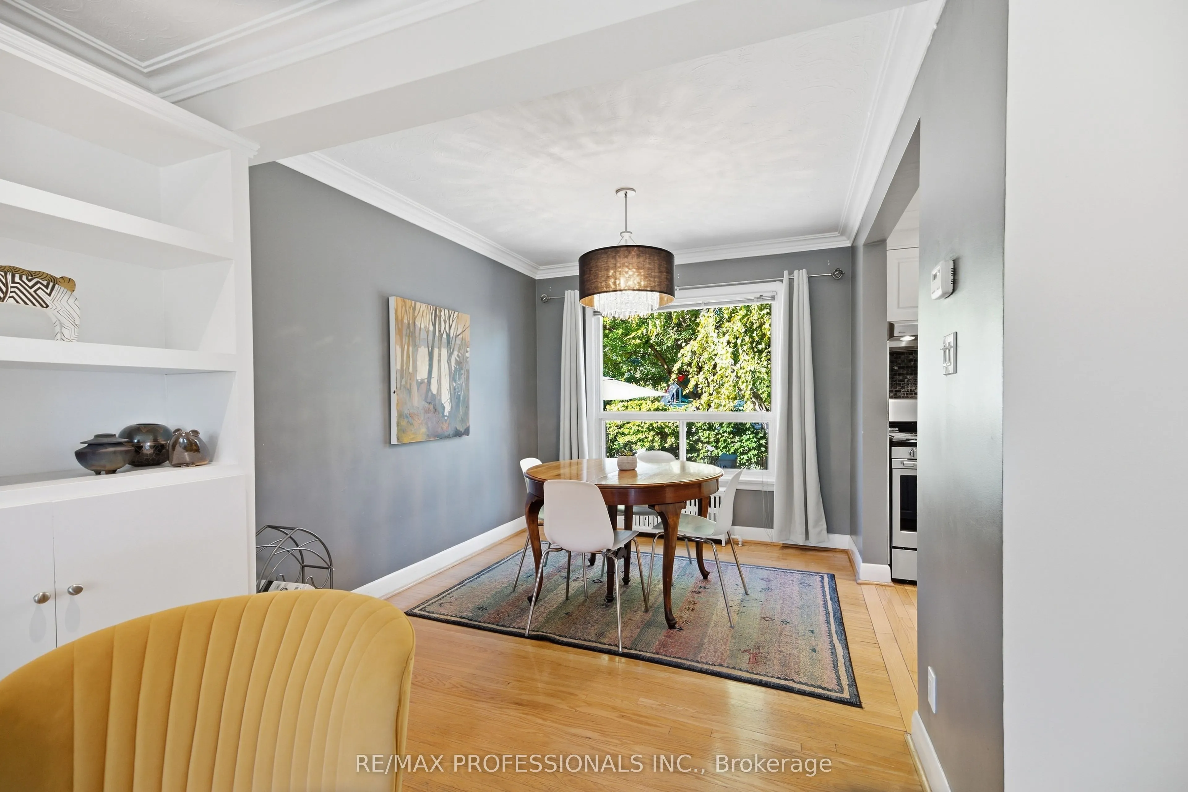 60 Fernalroy Boulevard