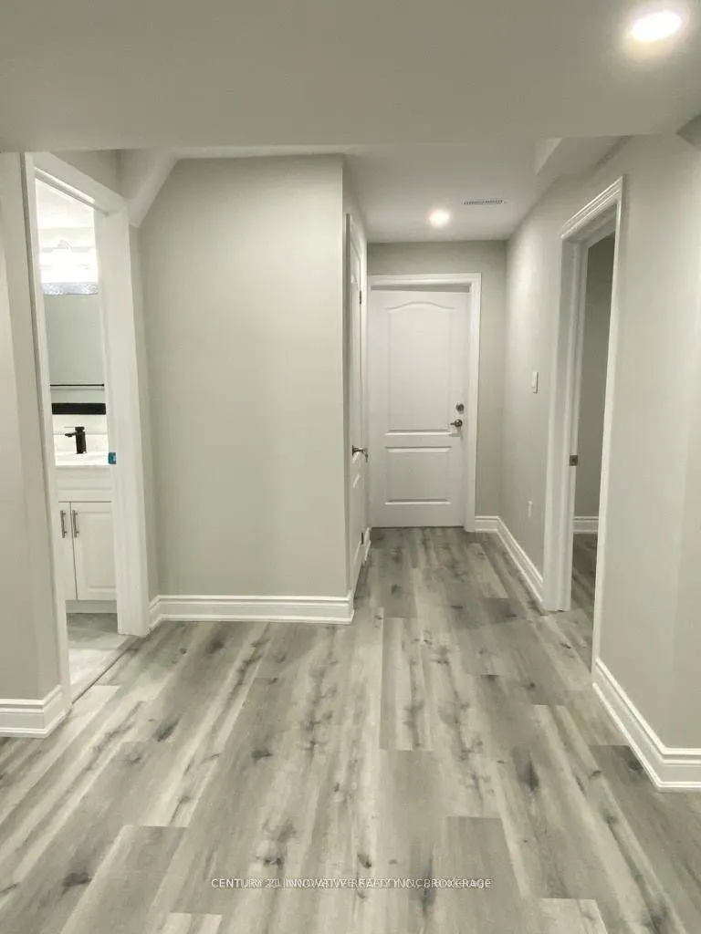 1 Ezra Crescent #Basement
