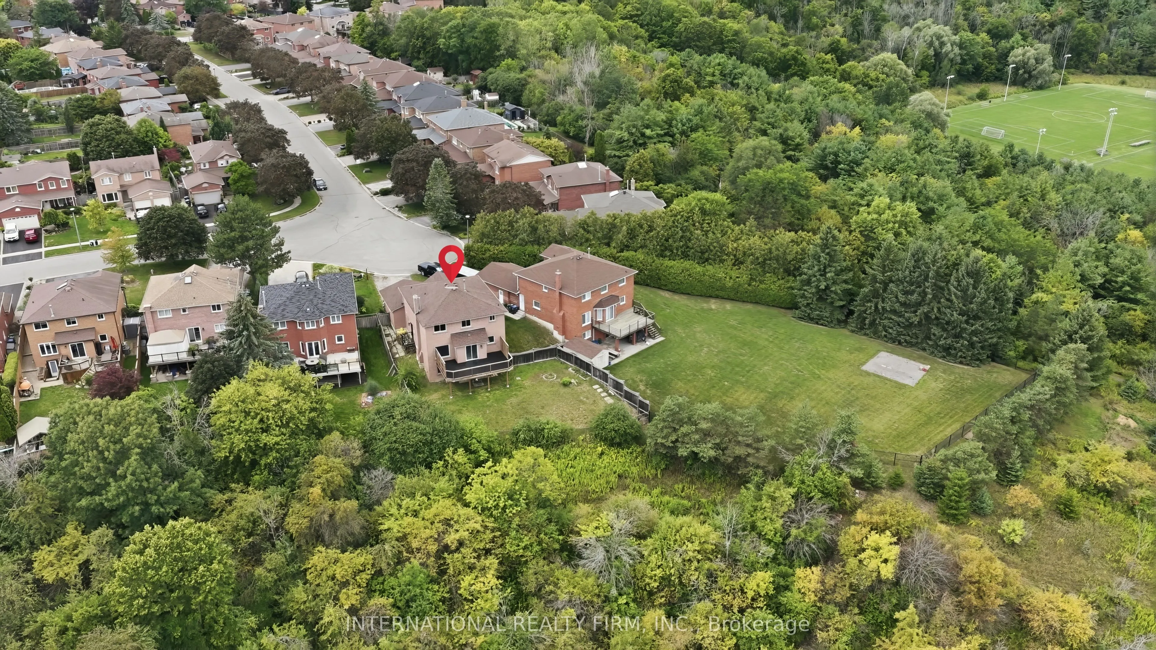 48 De Rose Avenue