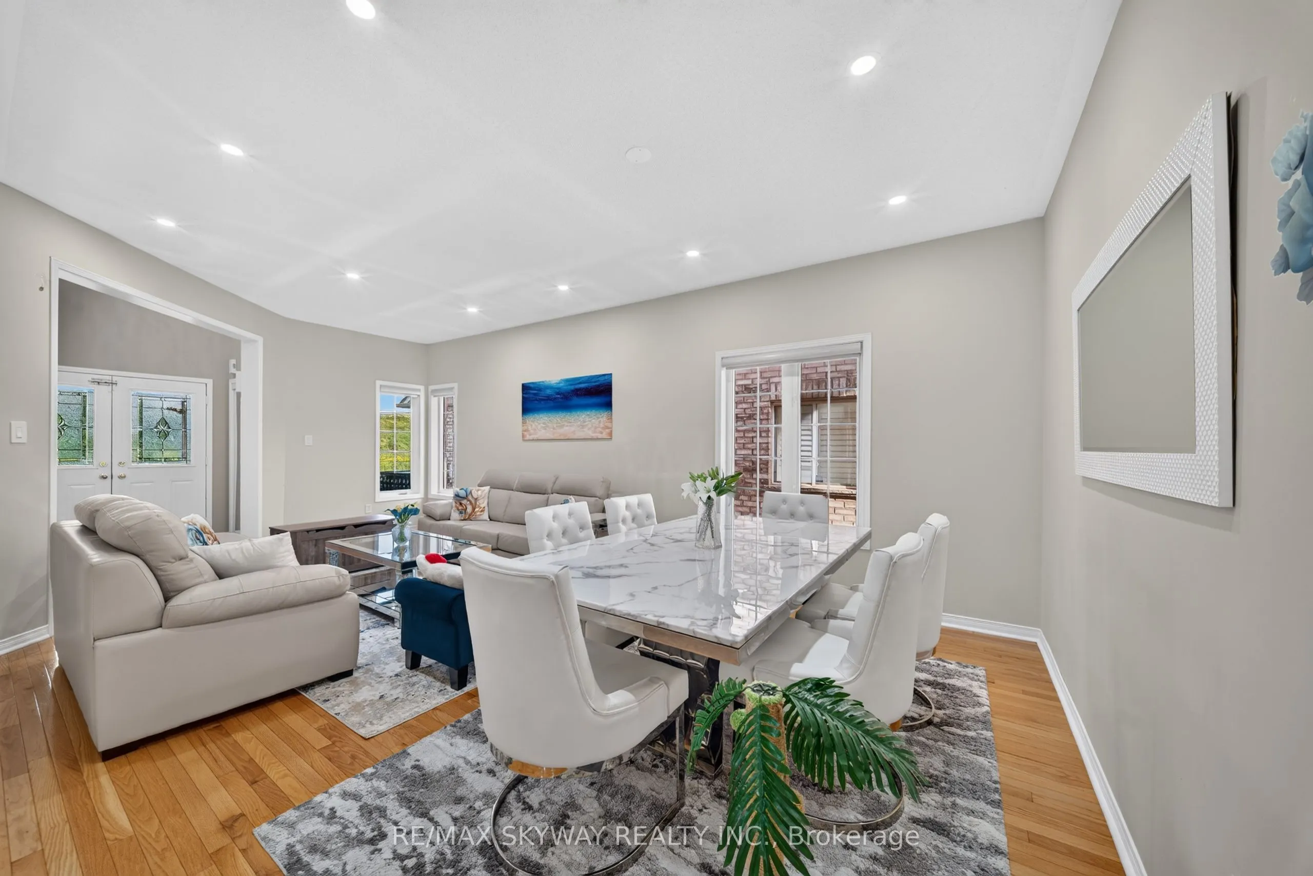 59 Crystal Glen Crescent