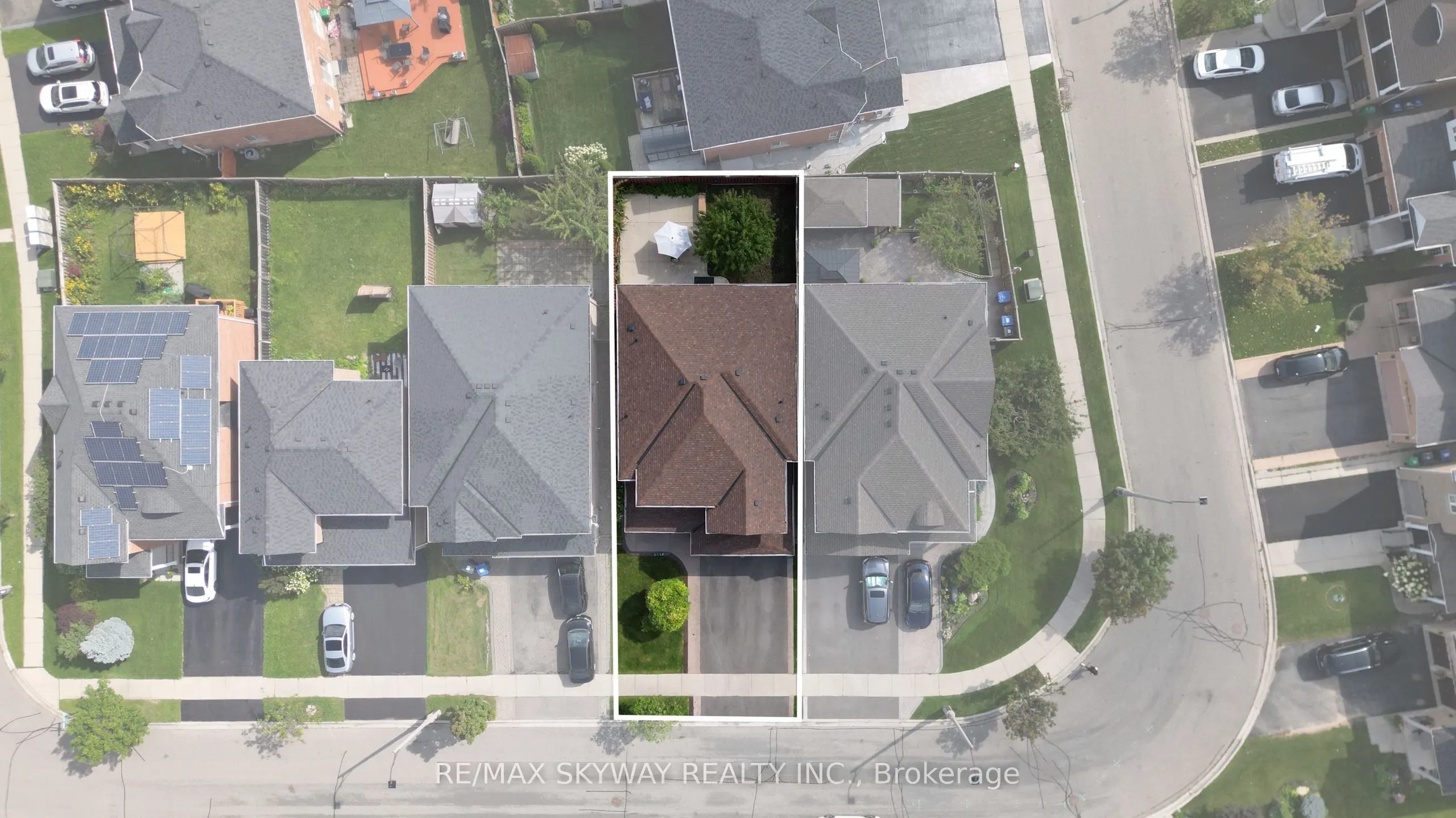 59 Crystal Glen Crescent