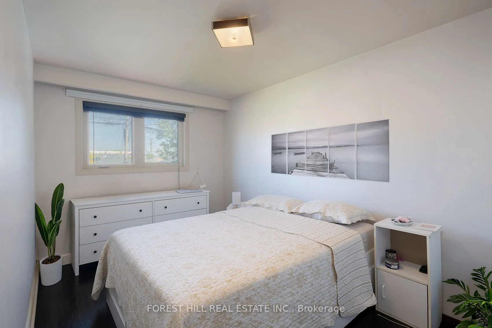 94 Belgravia Avenue