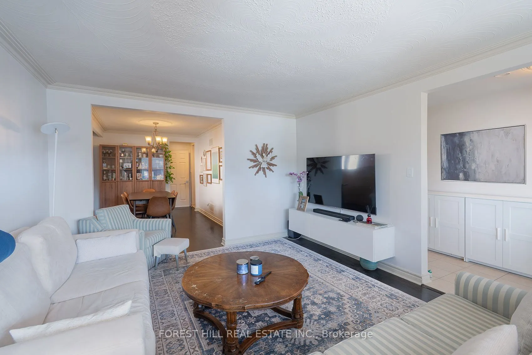 94 Belgravia Avenue